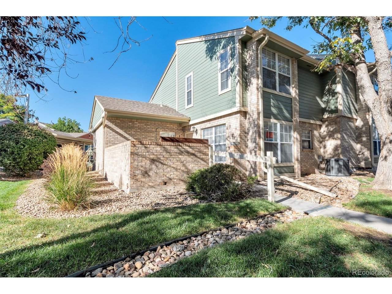 2726 E Otero Pl 1 — photo