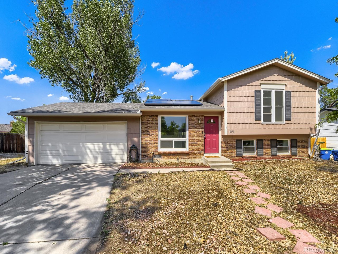 16173 E Dickenson Pl — photo