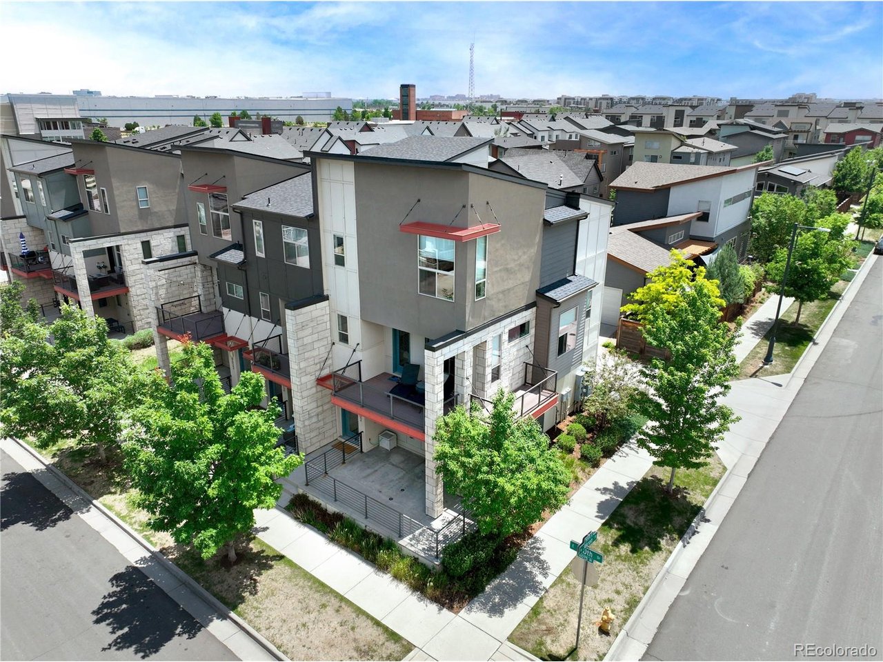 9002 E 50th Dr, Denver, CO 80238 — photo 2