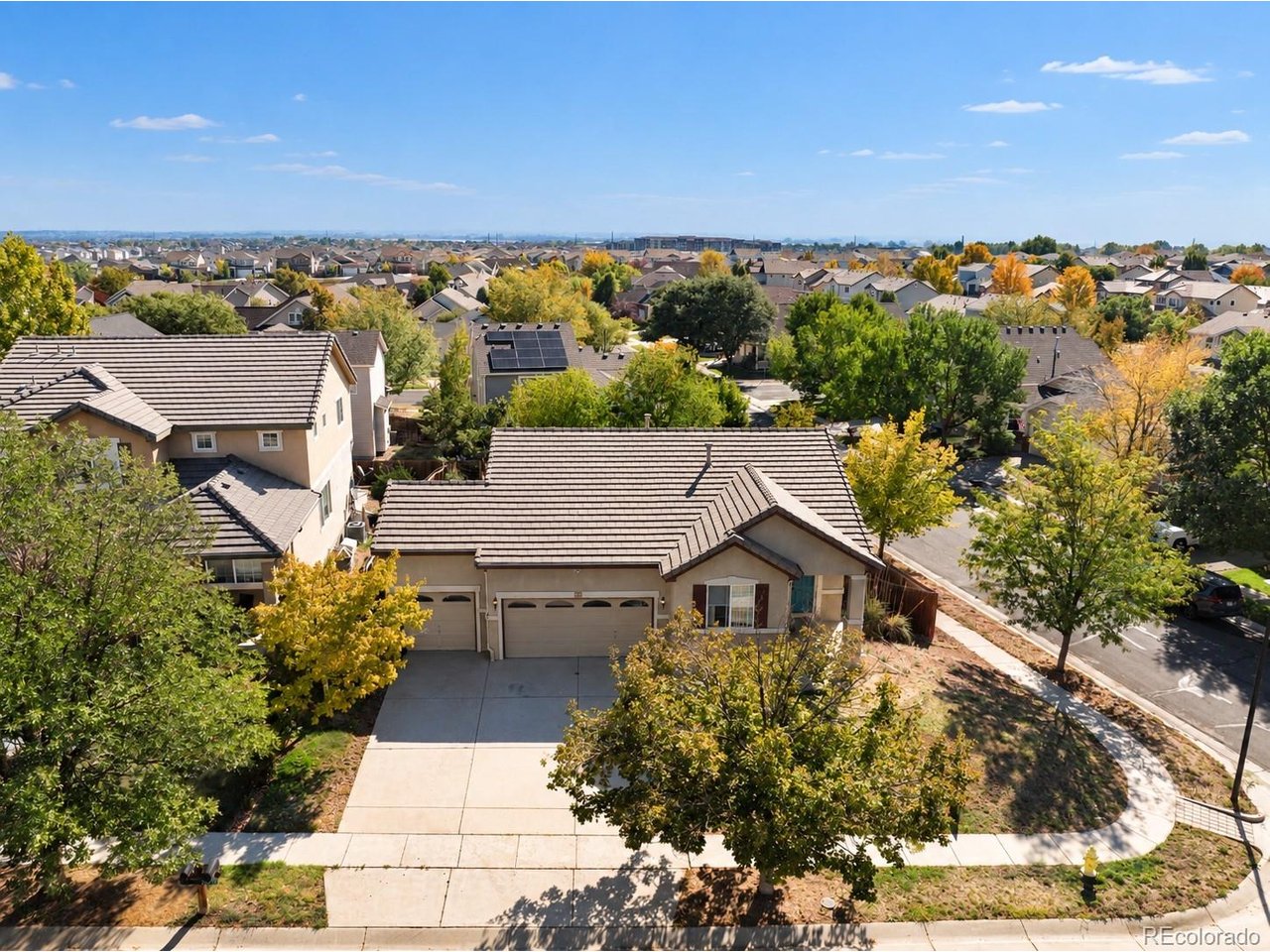 204 Straw Ct — photo