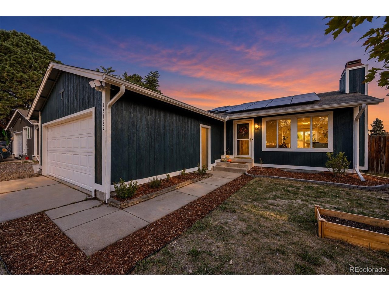 16129 E Oxford Dr — photo