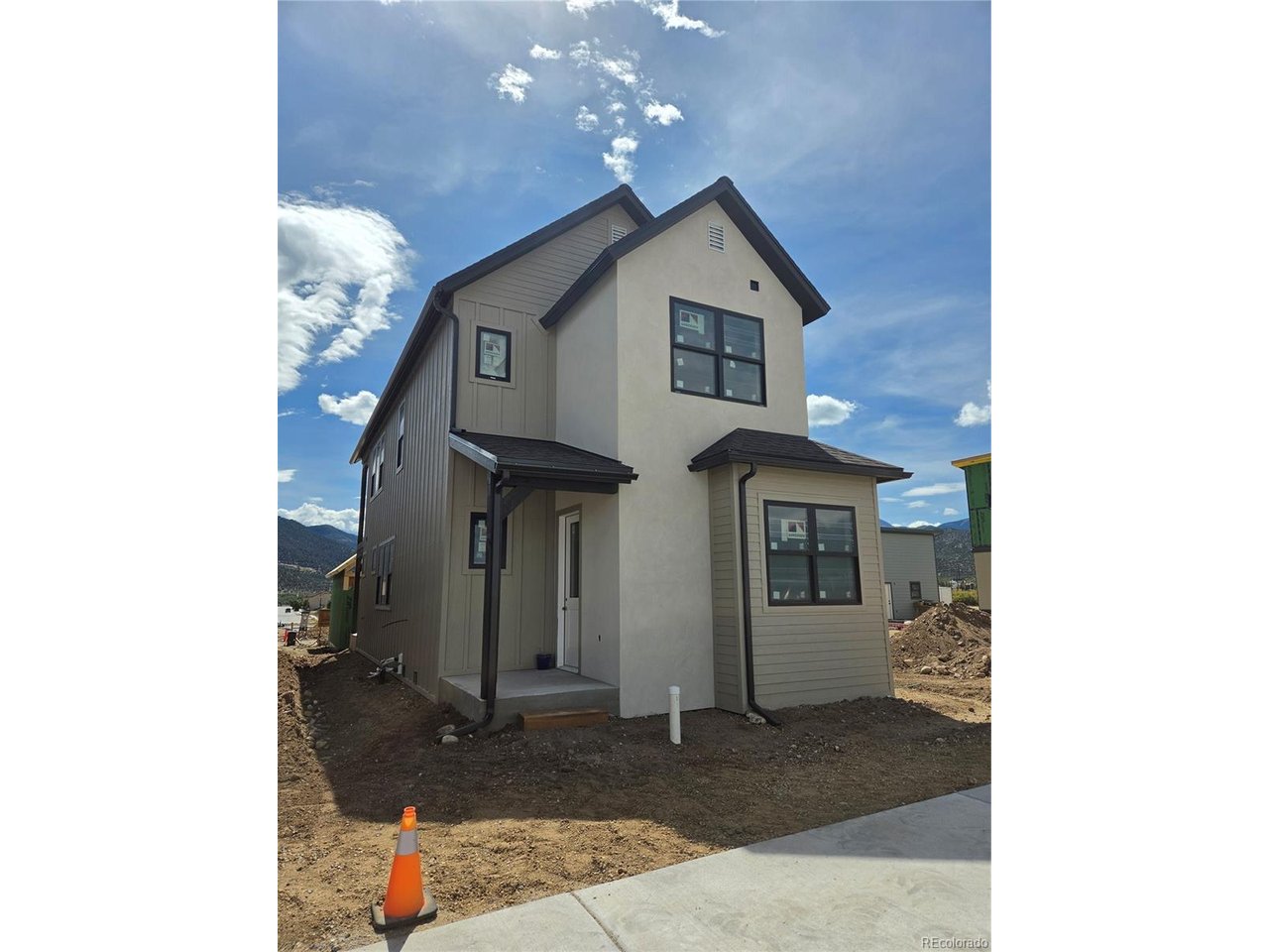 10813 Bristlecone Ave — photo