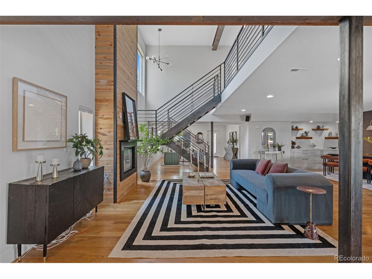 3801 W Alice Pl — photo