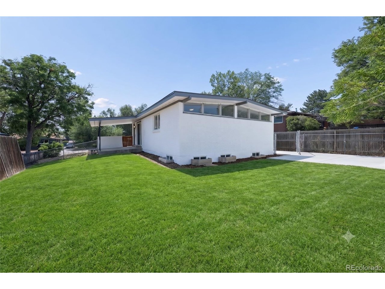 8661 Richard Rd, Denver, CO 80229 — photo 2