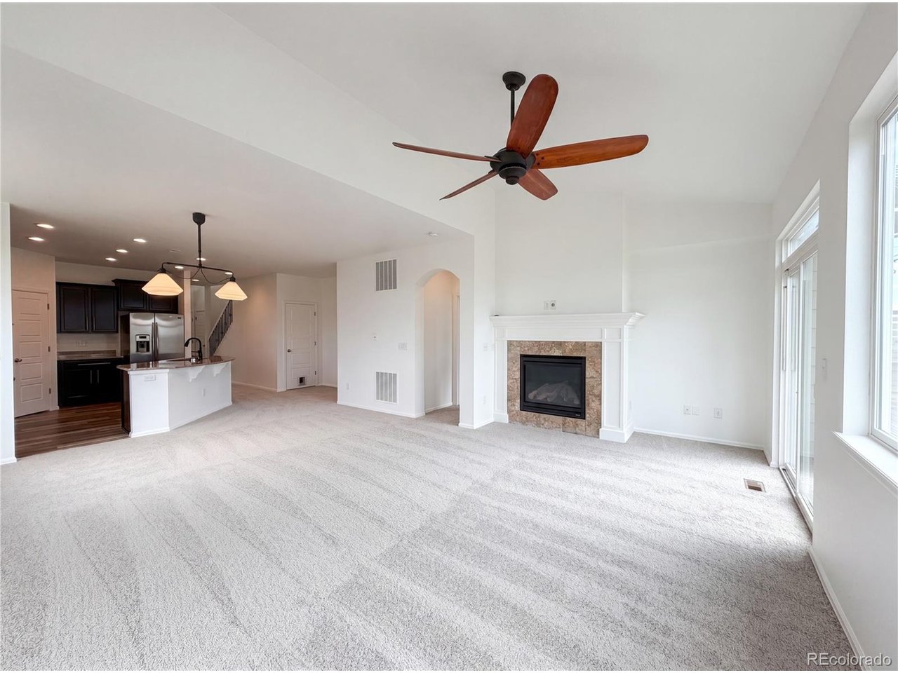 8585 Raspberry Dr, Longmont, CO 80504 — photo 3