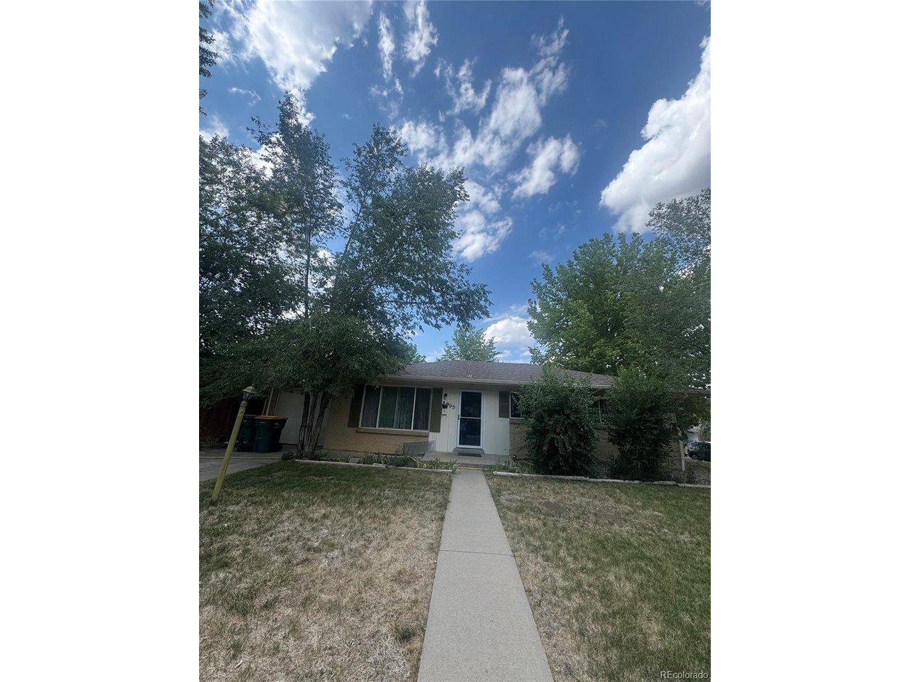 8905 W Bayaud Ave — photo