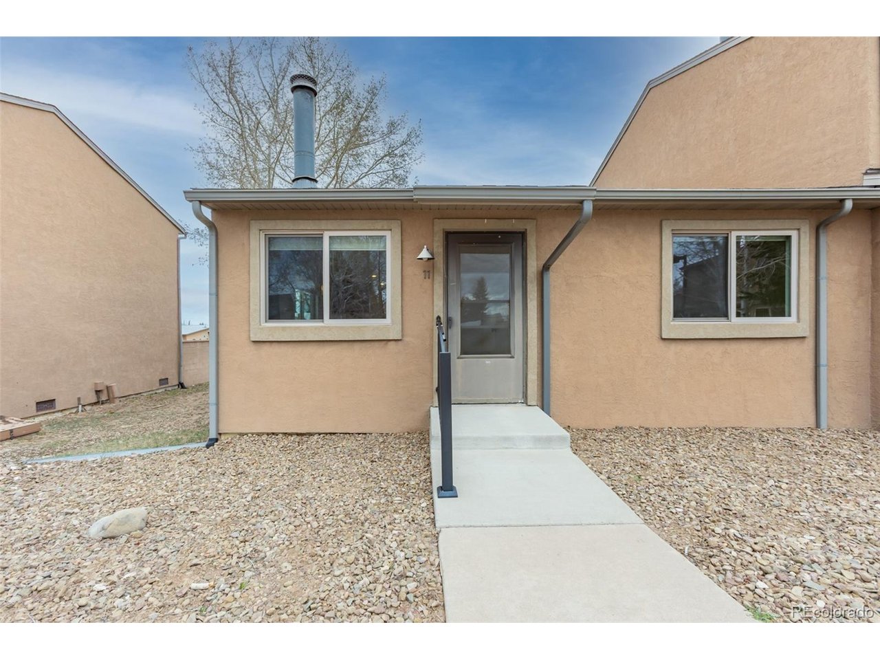 9 Granada Ct 11 — photo