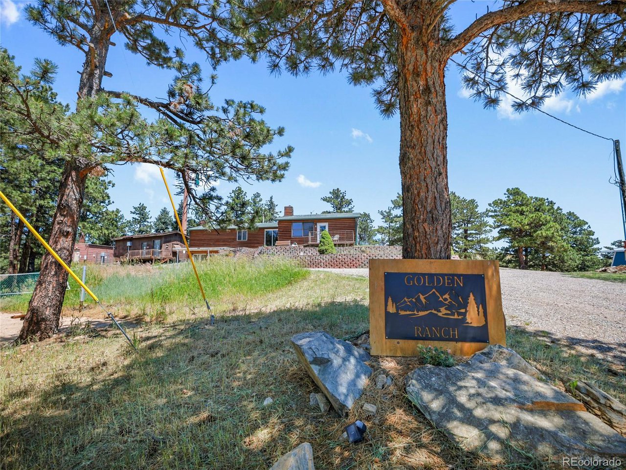 1044 S Grapevine Rd — photo