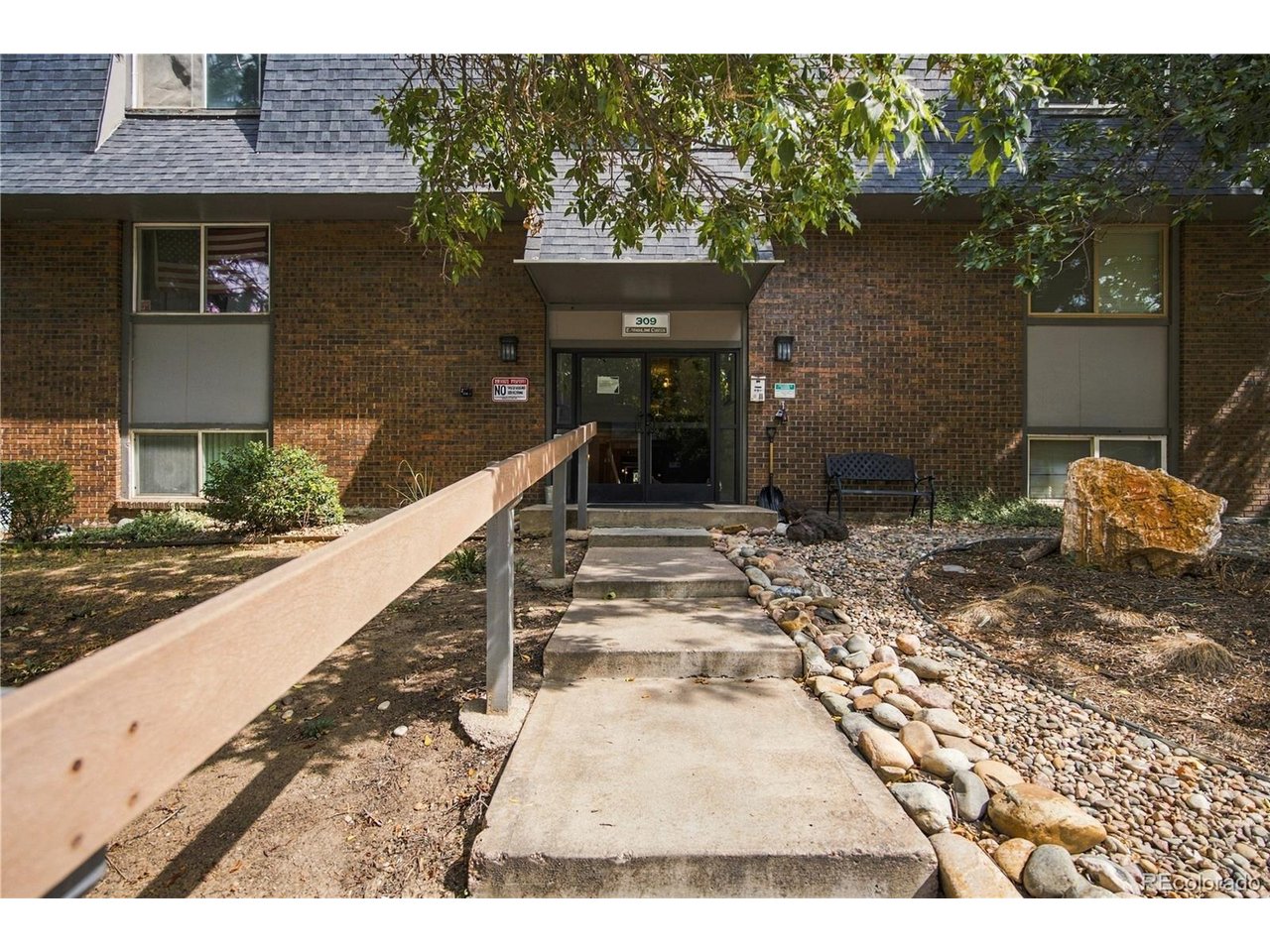 309 E Highline Cir 309-203 — photo