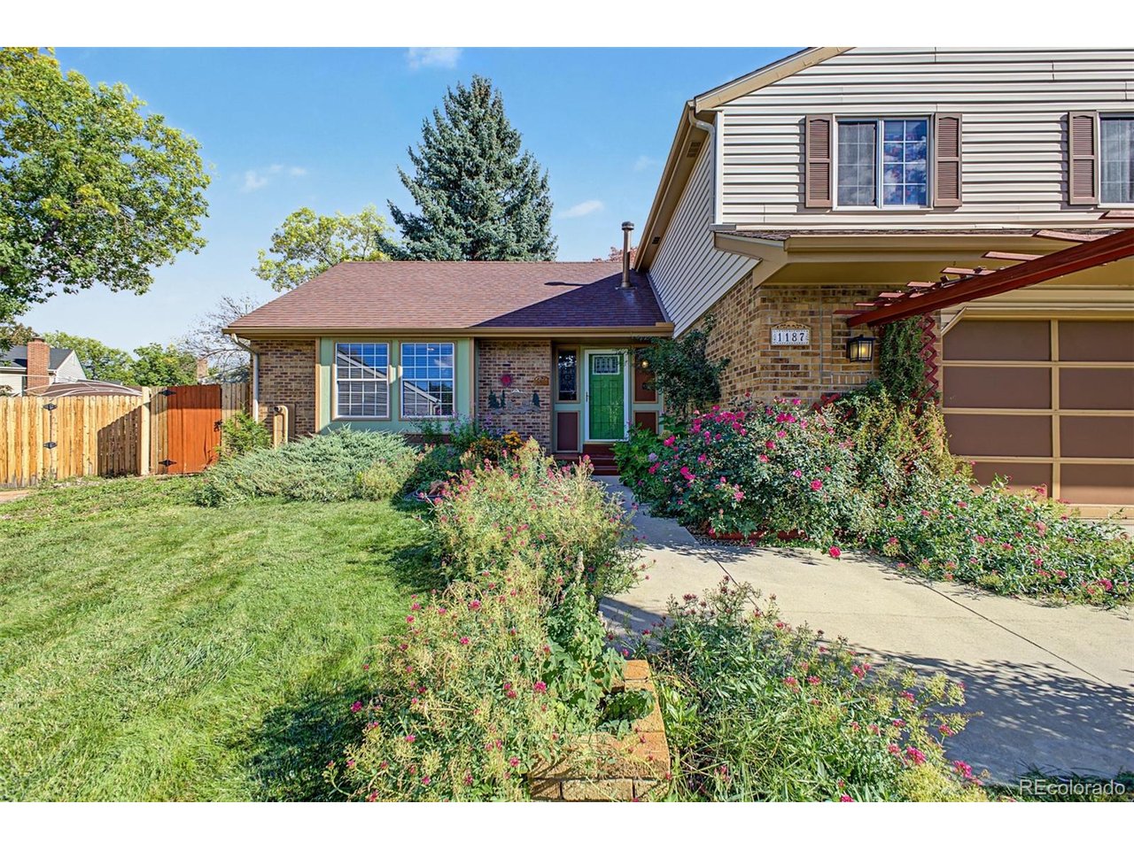 1187 E Irwin Pl, Centennial, CO 80122 — photo 3
