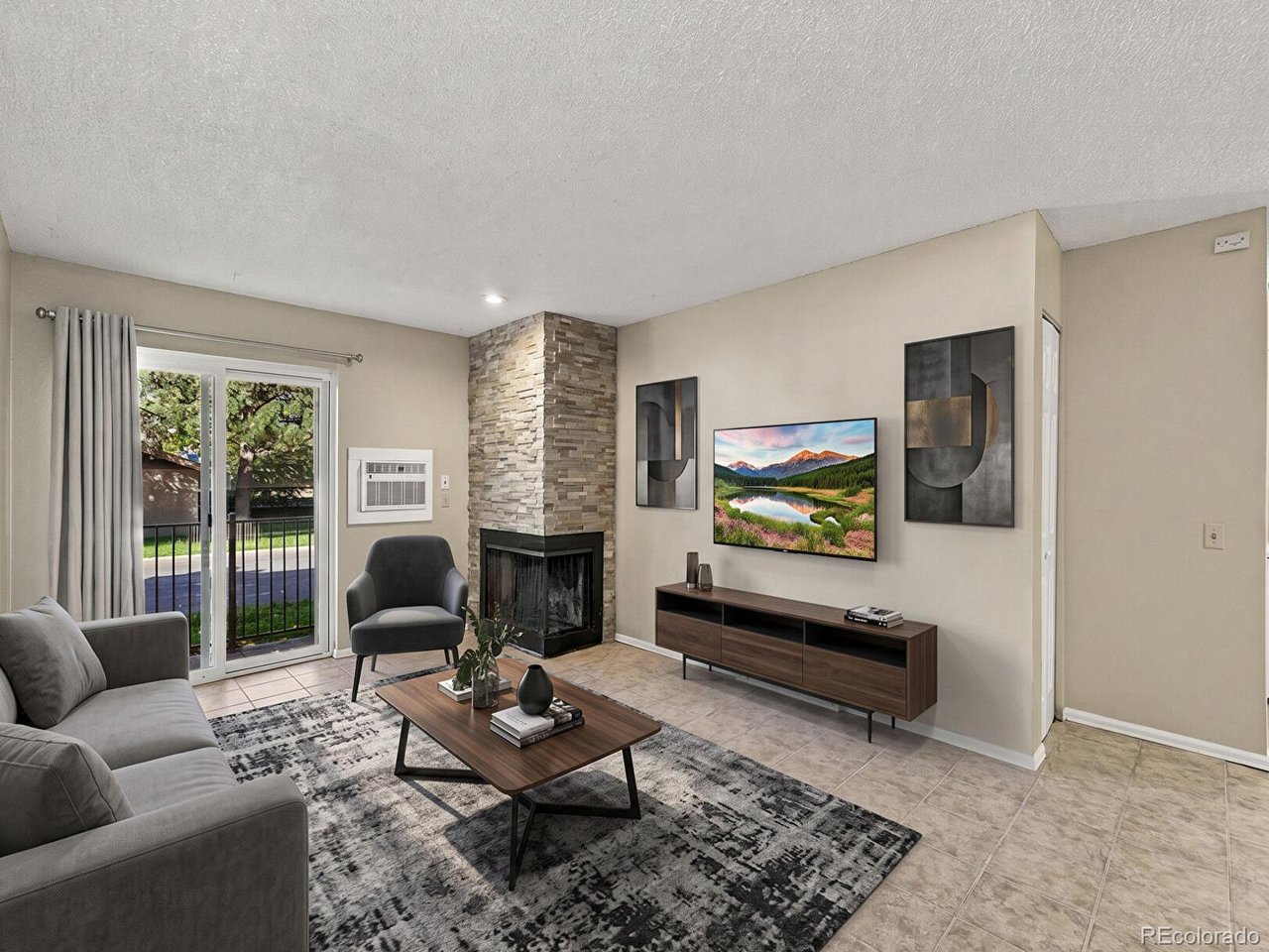 2280 S Oswego Way Unit 102 — photo