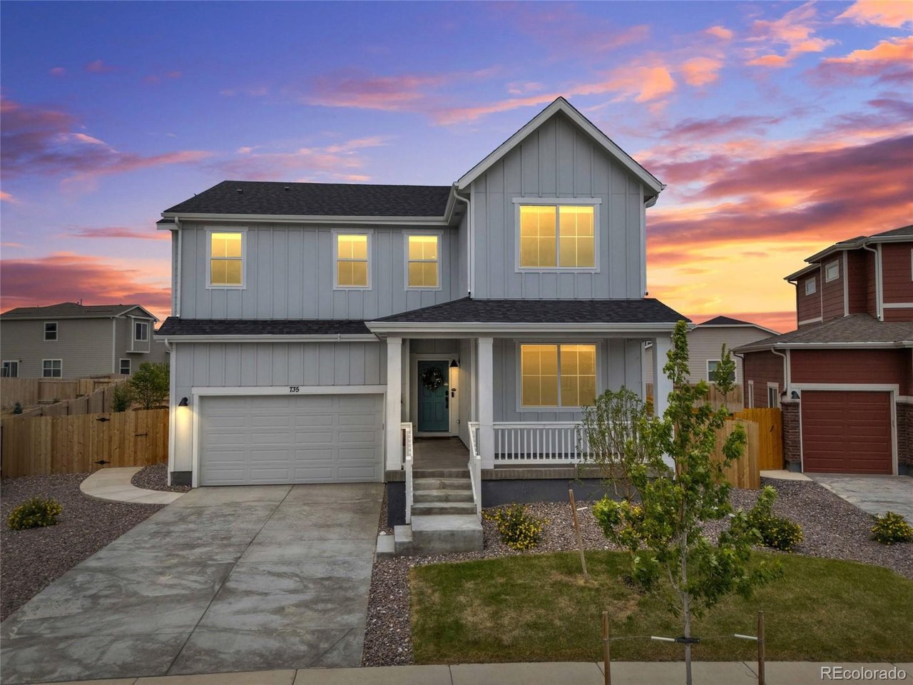 735 Sunflower Dr — photo