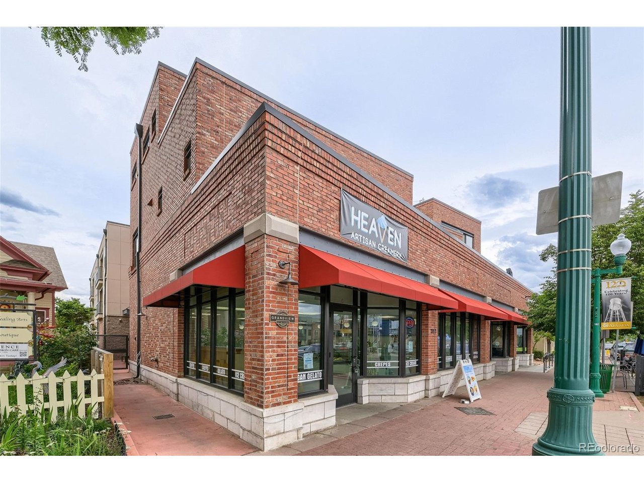 7357 Grandview Ave 203 — photo