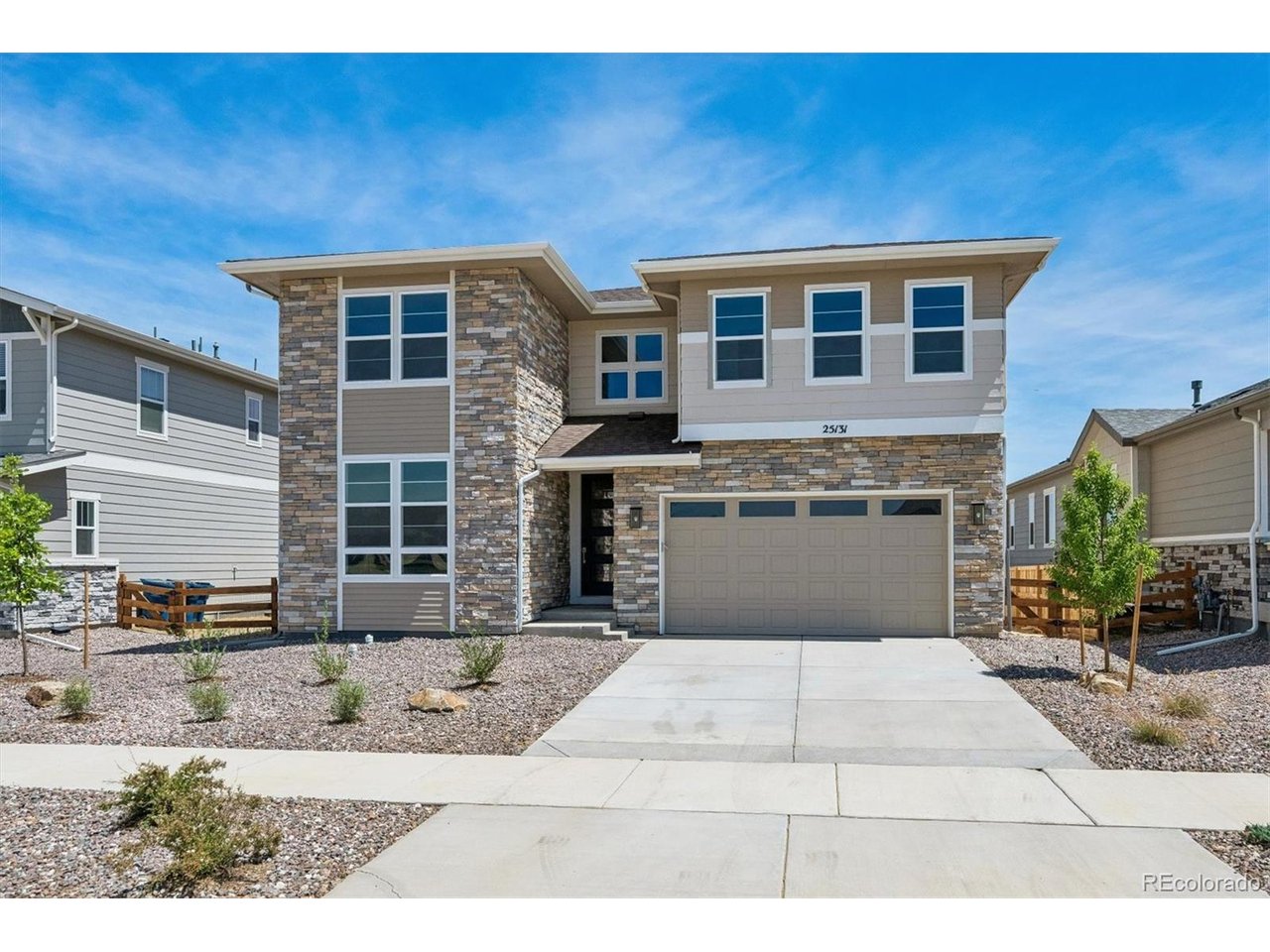 Home in Aurora, CO 80018 — photo 2