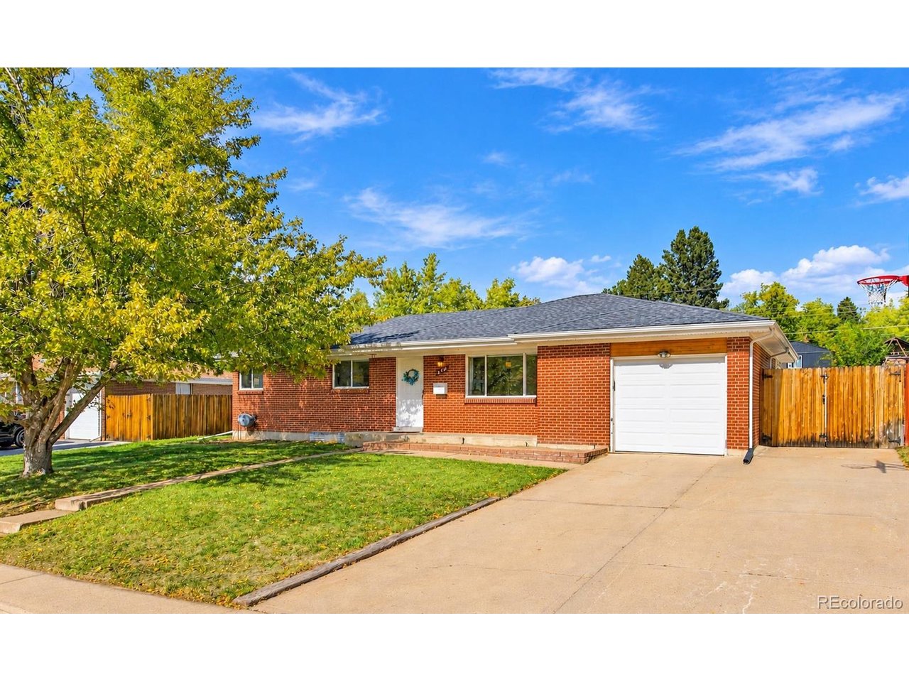 8561 E Briarwood Blvd — photo