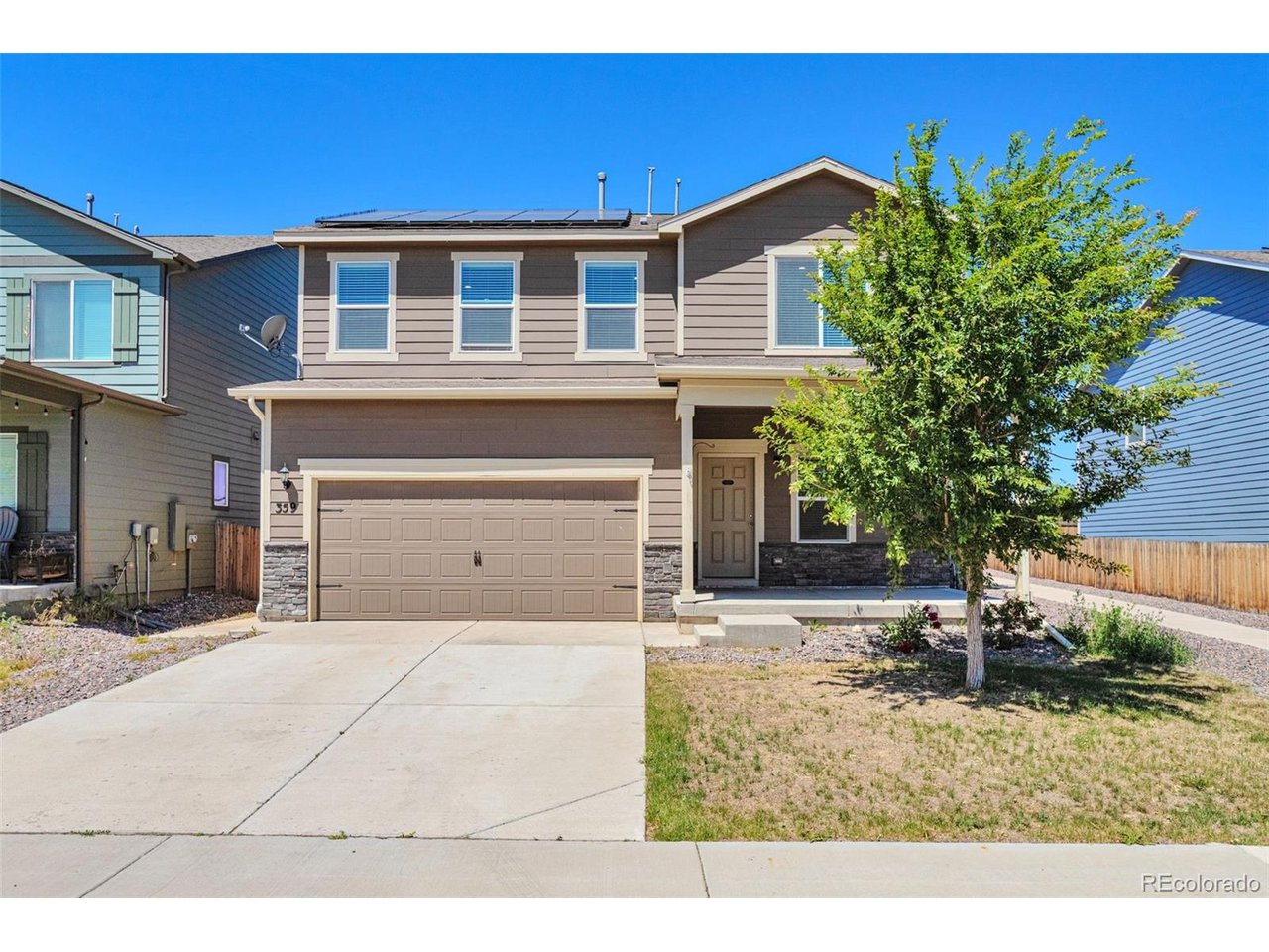 359 Maple St, Bennett, CO 80102 — photo 2