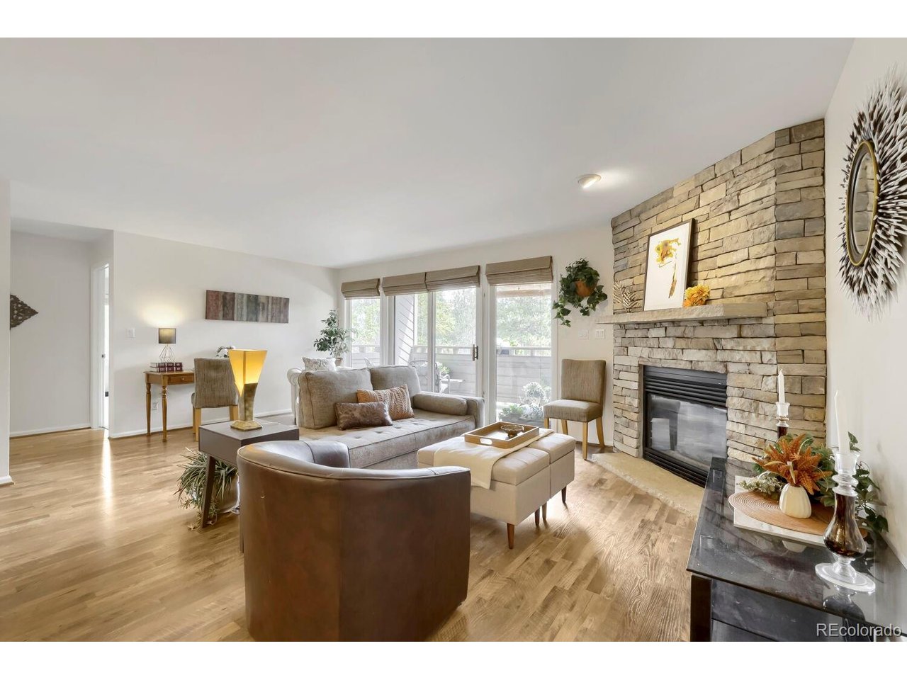 23656 Pondview Pl C — photo