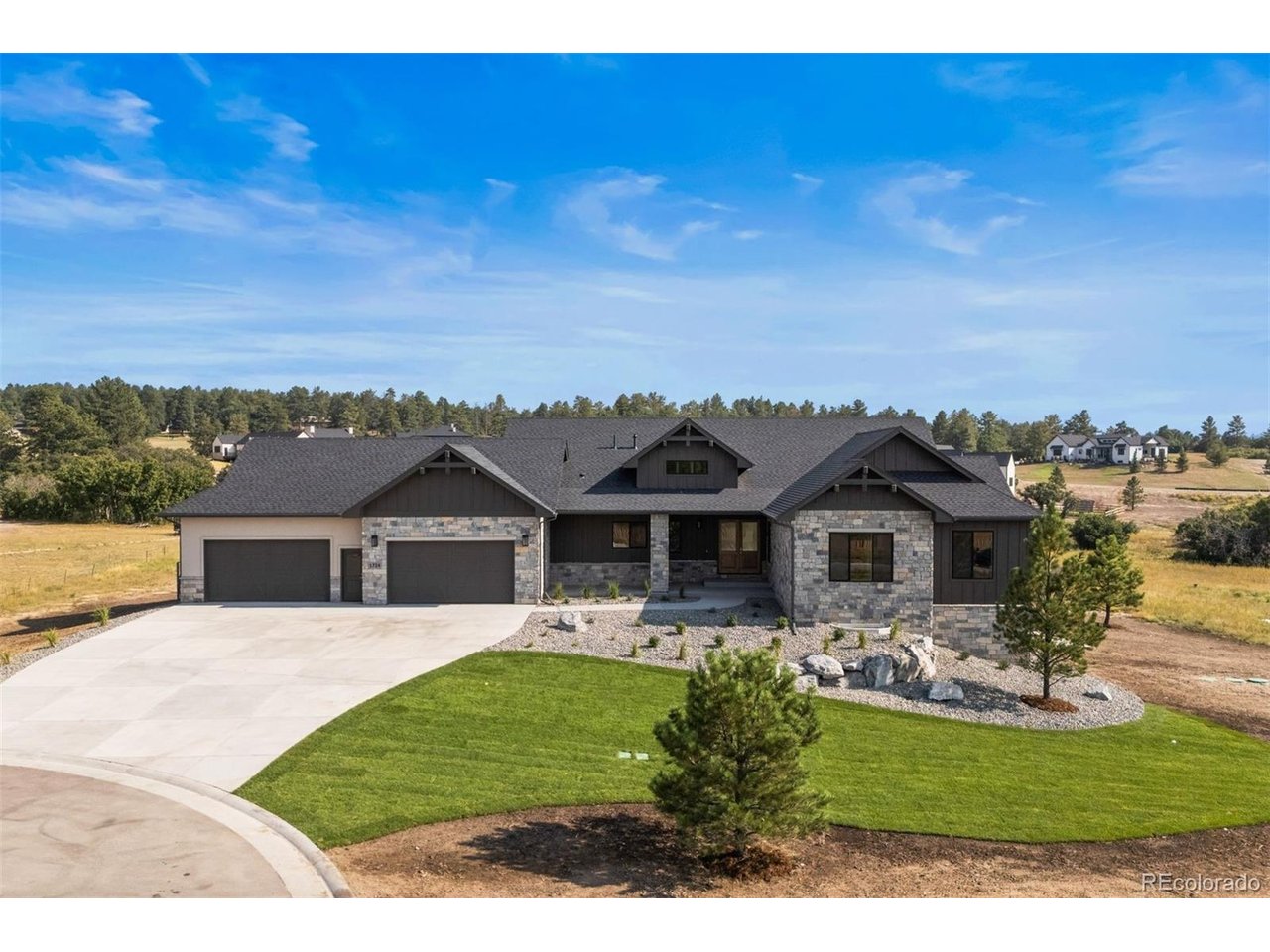 1724 Arrowpoint Ct — photo