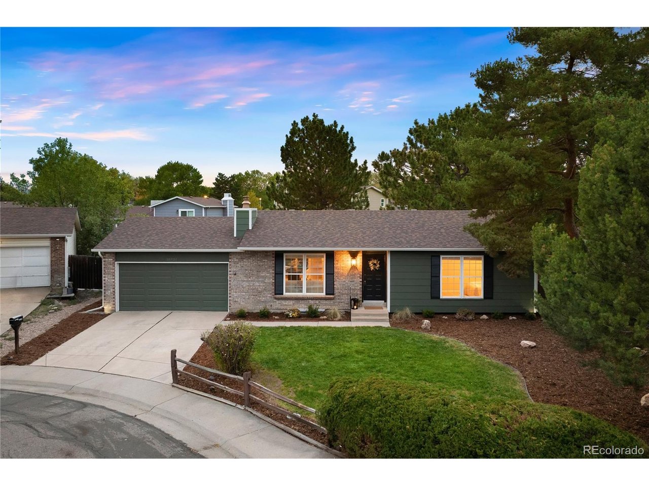 10951 Fairfax Ct — photo