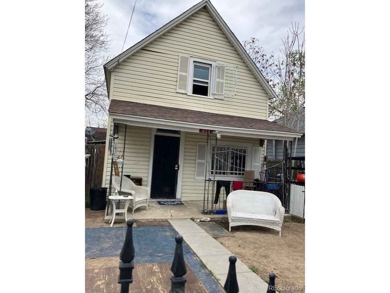 615 E 49th Ave — photo