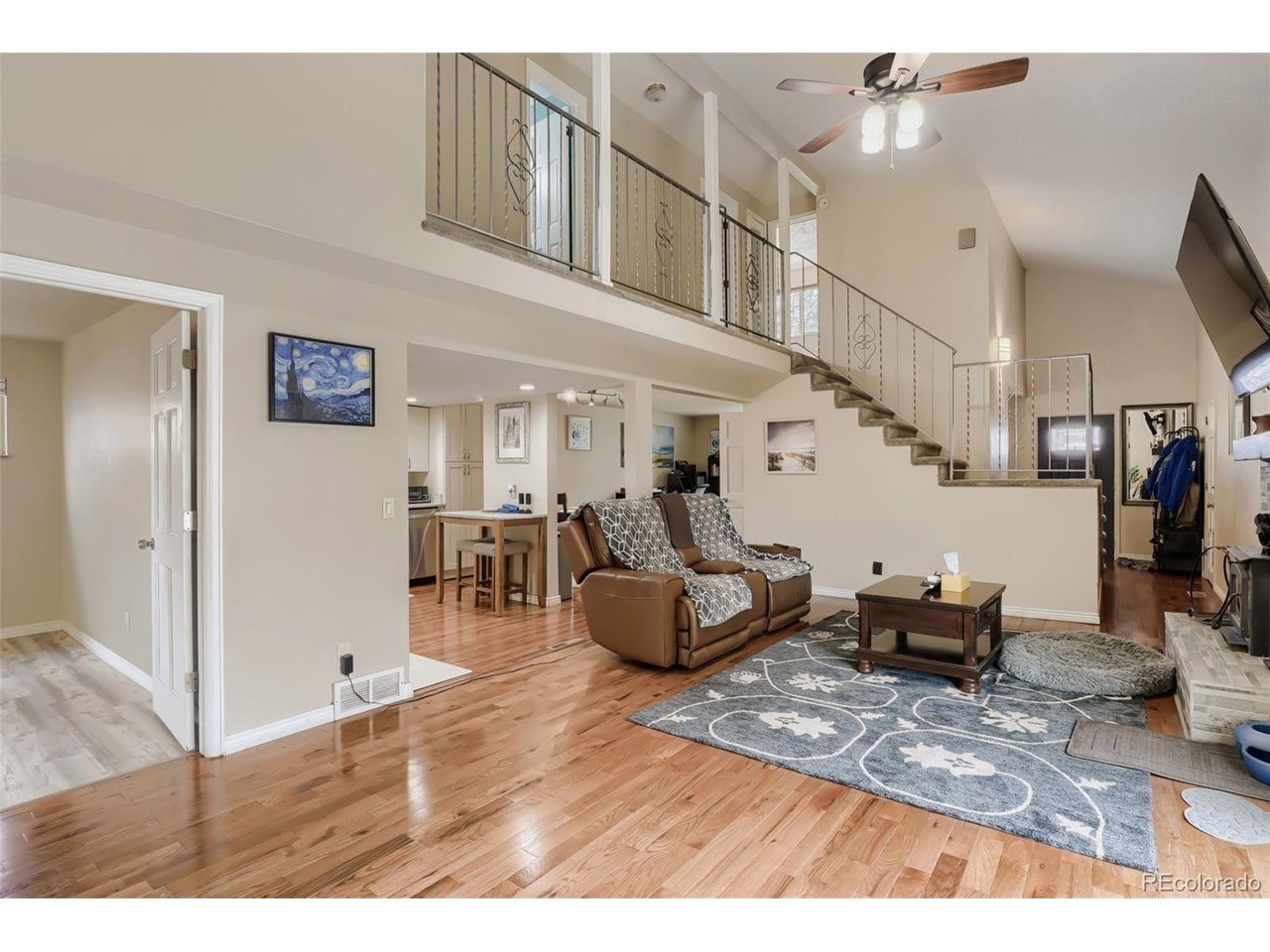 8901 W Radcliffe Pl — photo