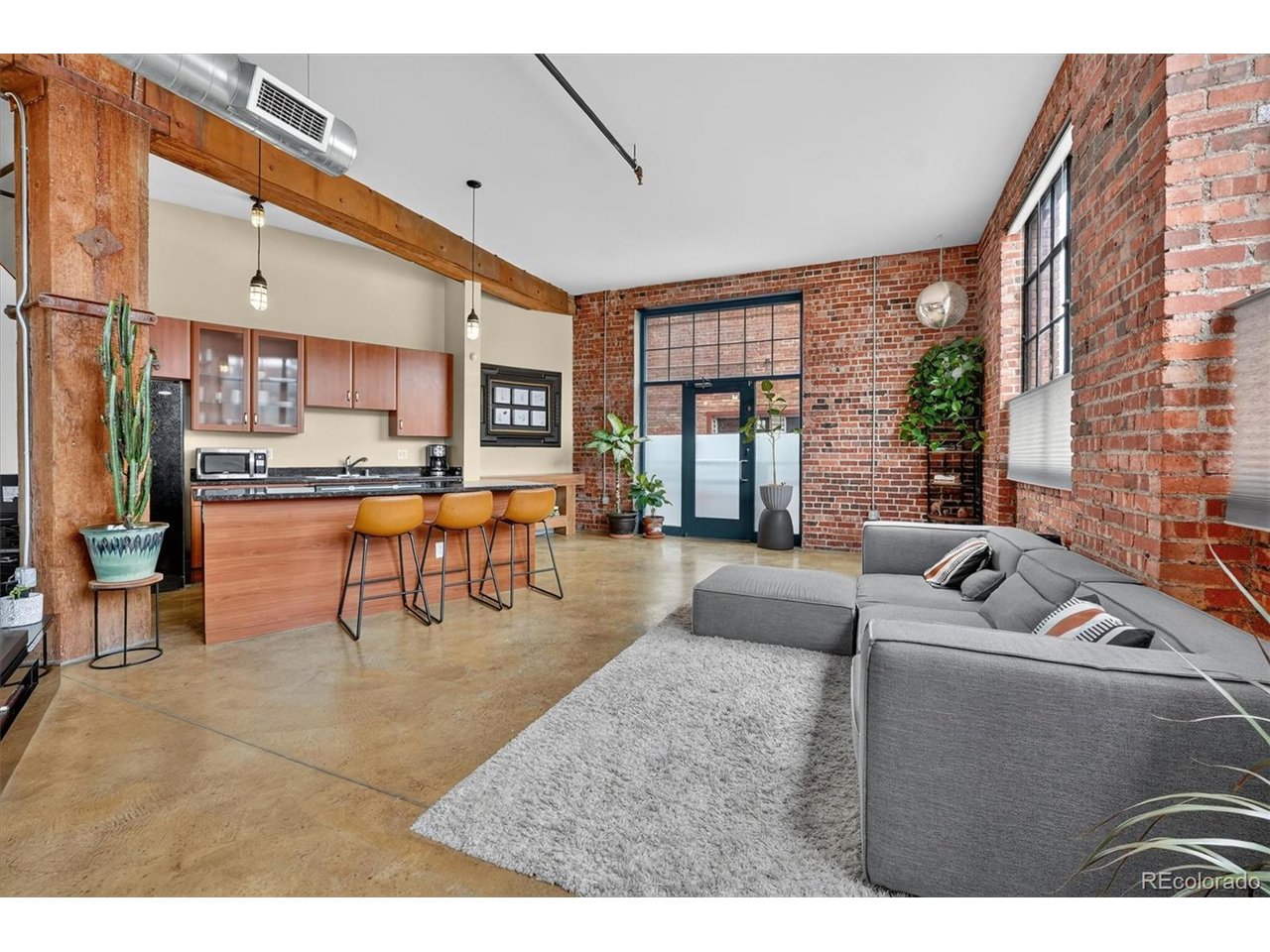 2500 Walnut St Unit 102 — photo