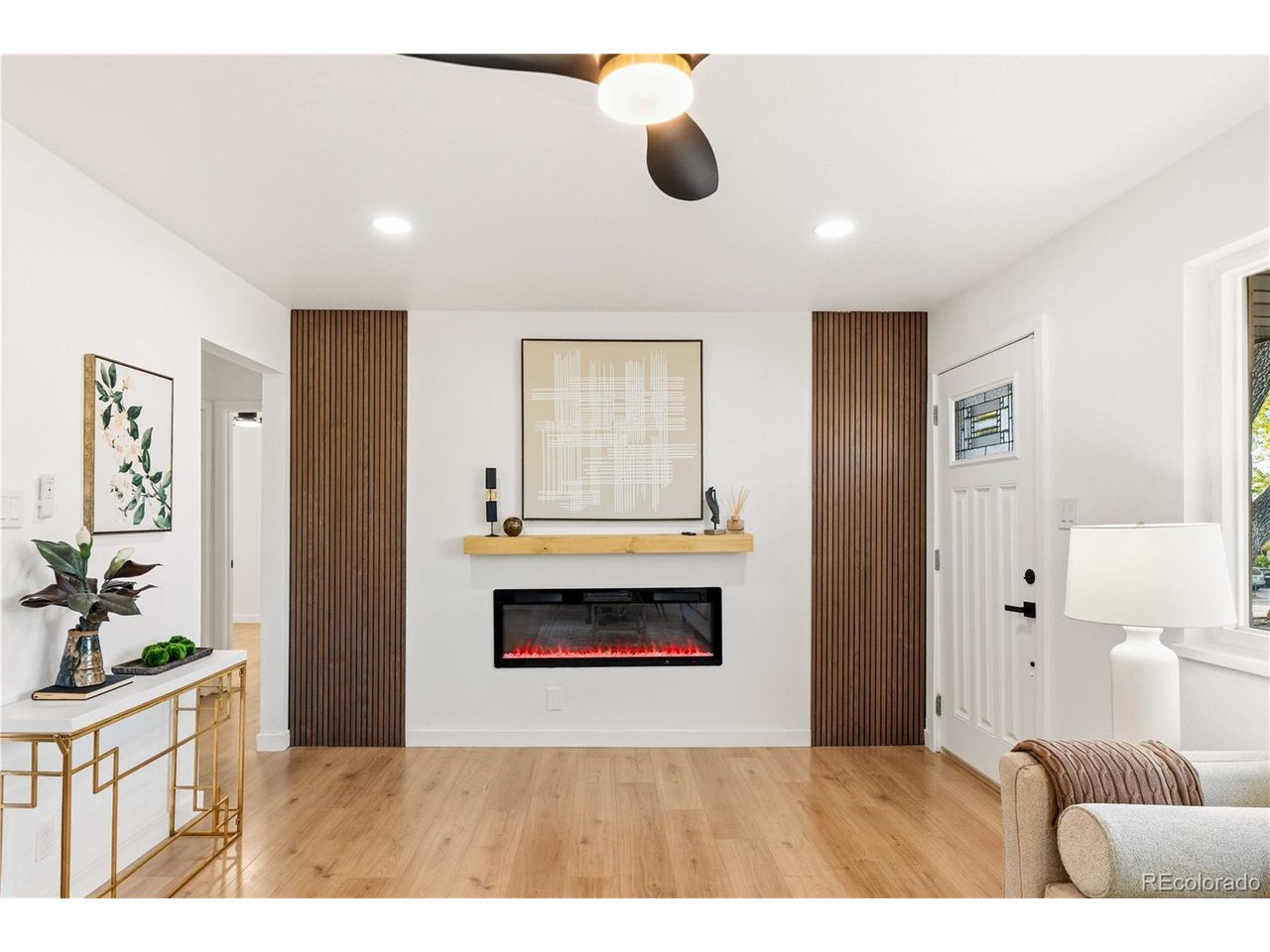 8470 Franklin Dr — photo