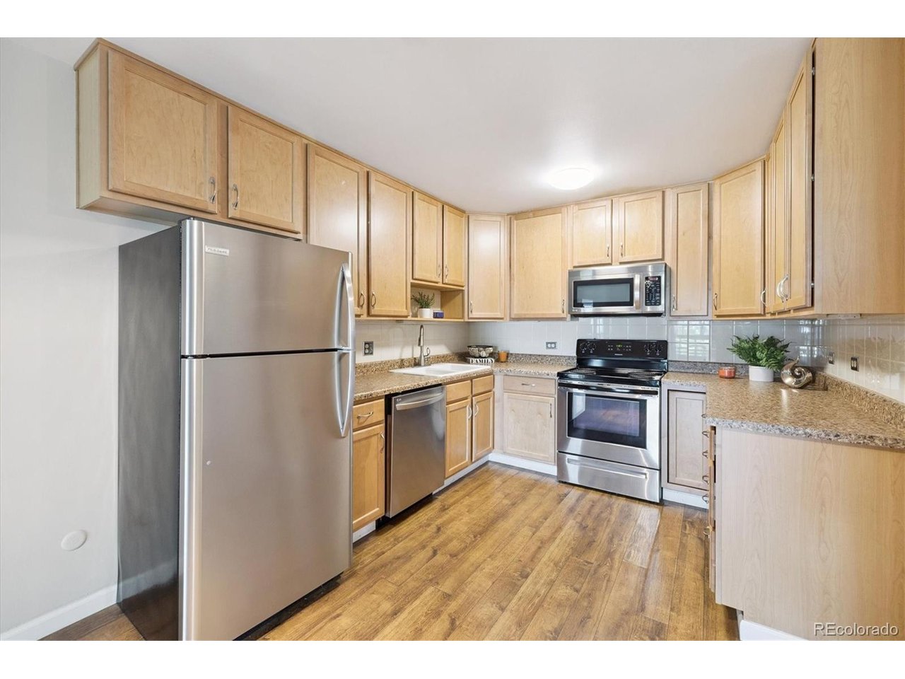 9155 E Center Ave #2D, Denver, CO 80247 — photo 2