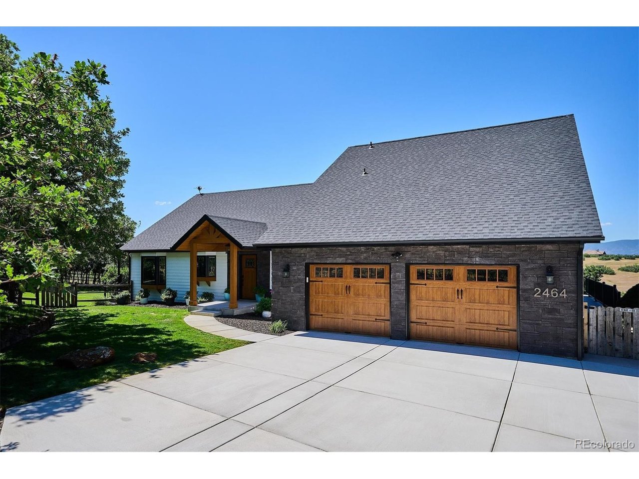 2464 W Wolfensberger Rd — photo
