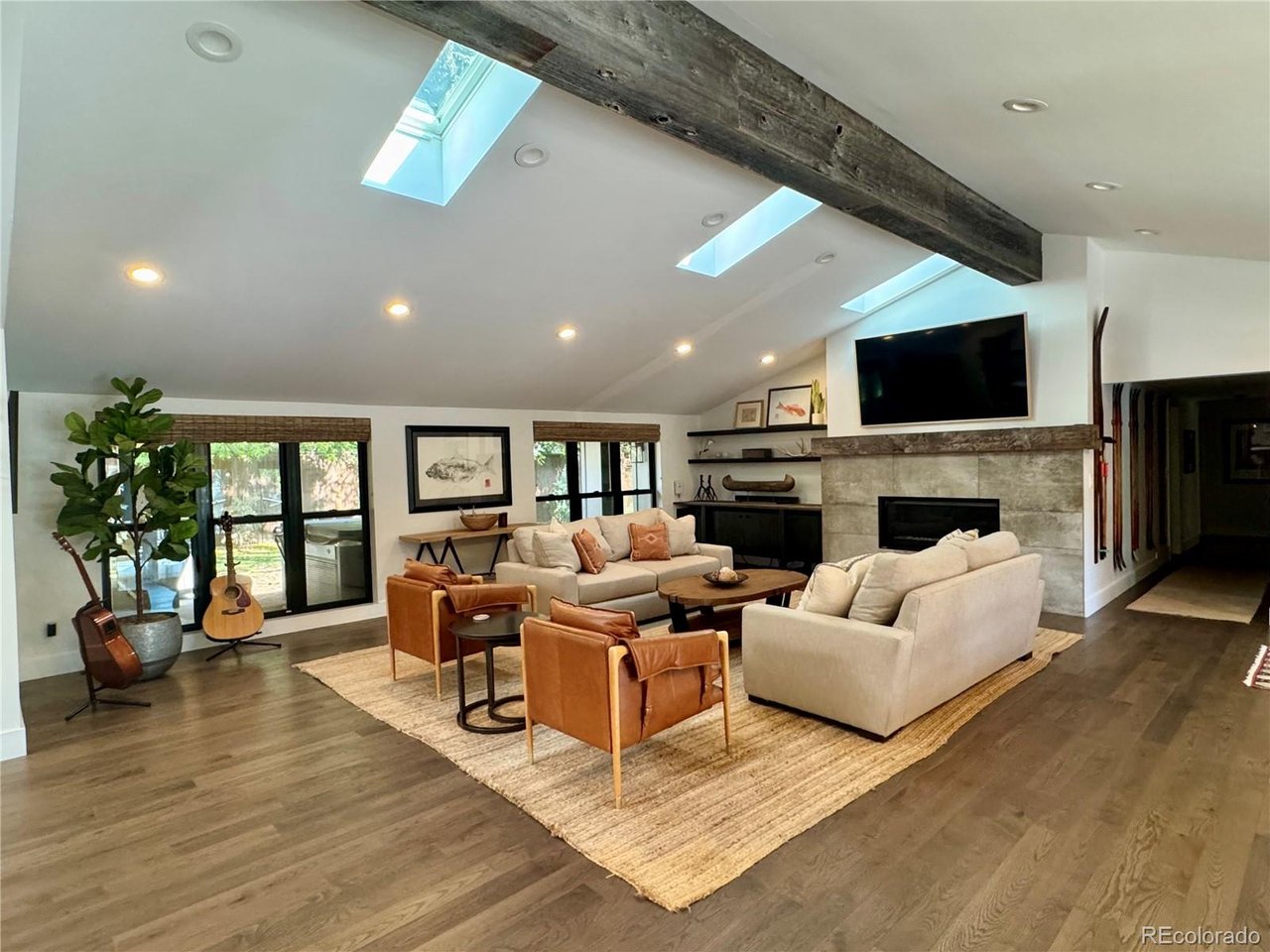 4677 W Wagon Trail Rd — photo