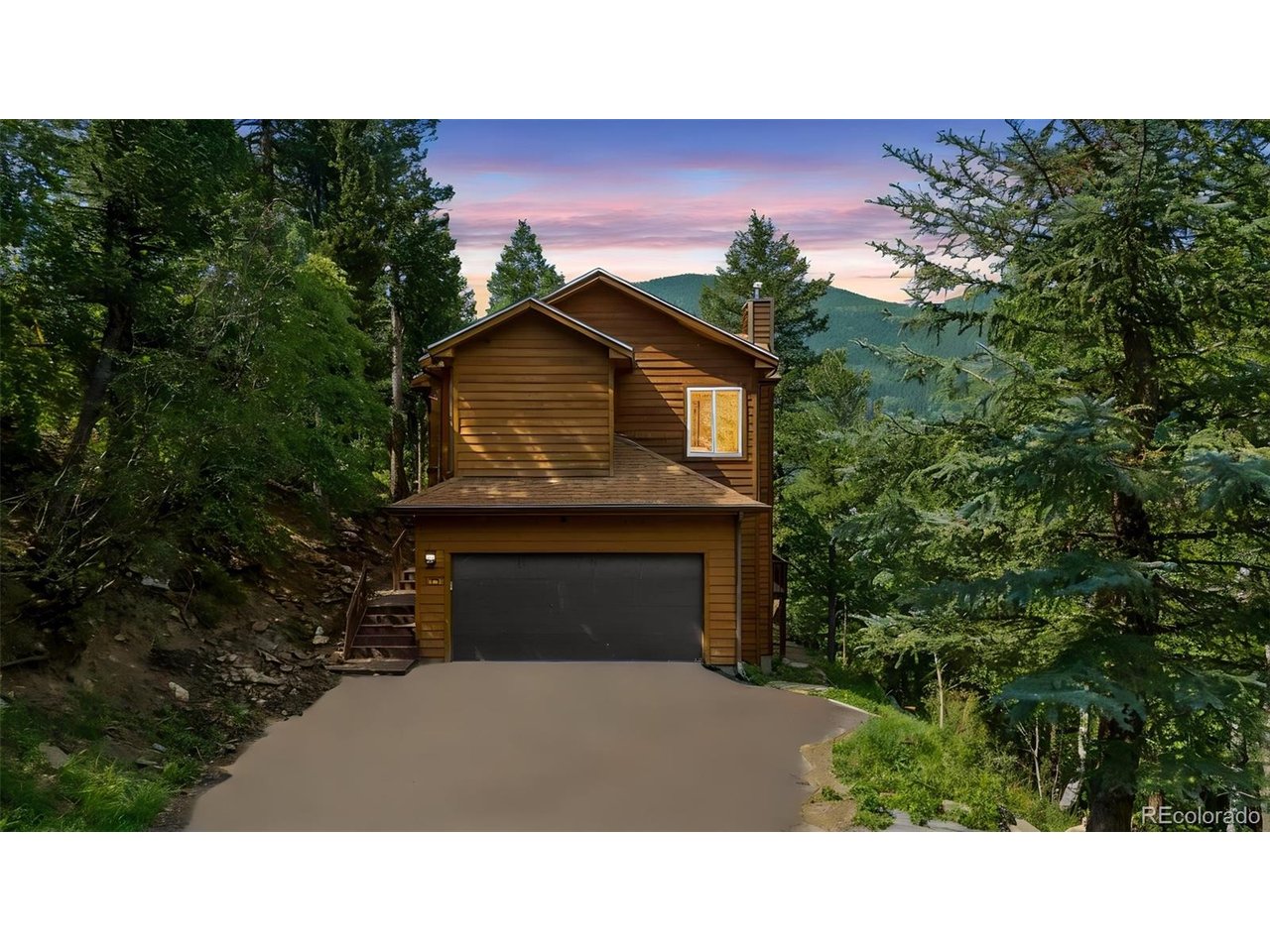 130 Jackpine Ln — photo