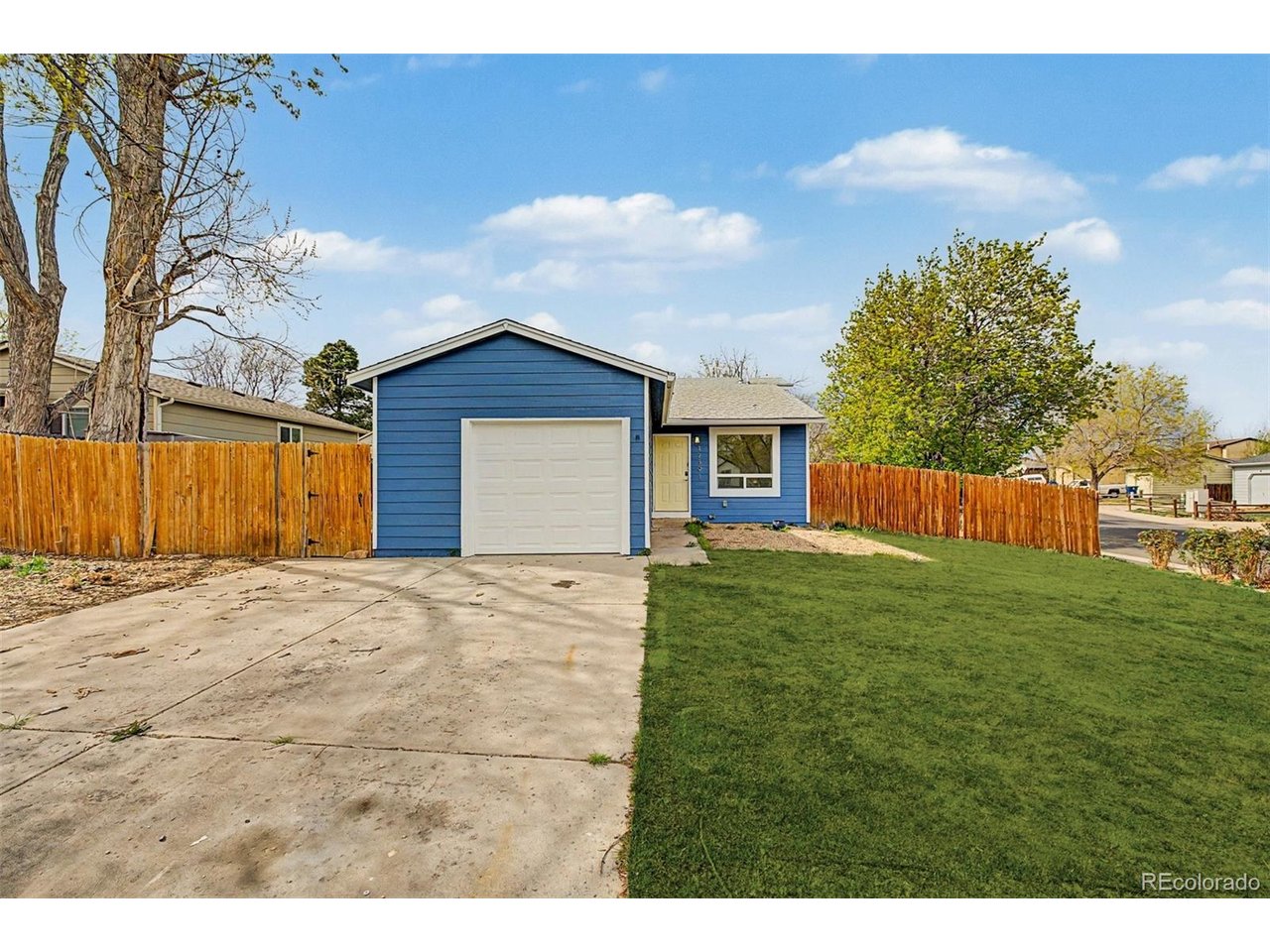 17391 E Layton Dr — photo