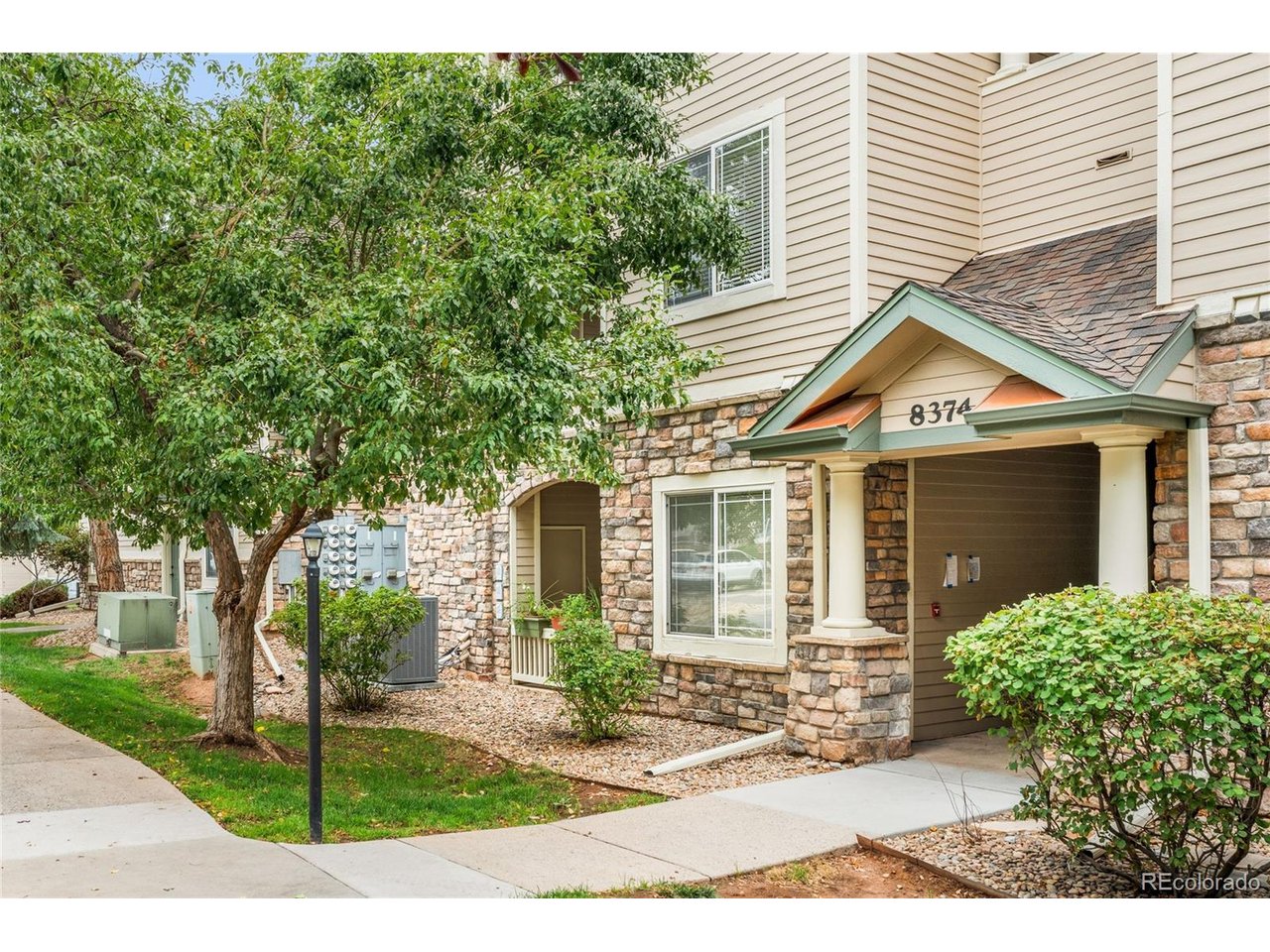 8374 S Holland Way 206 — photo
