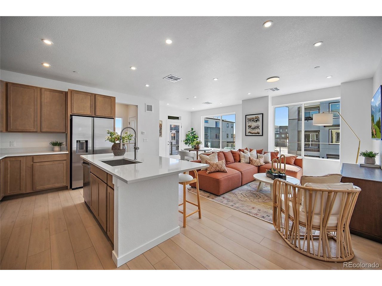 11960 Soprano Unit 203 — photo