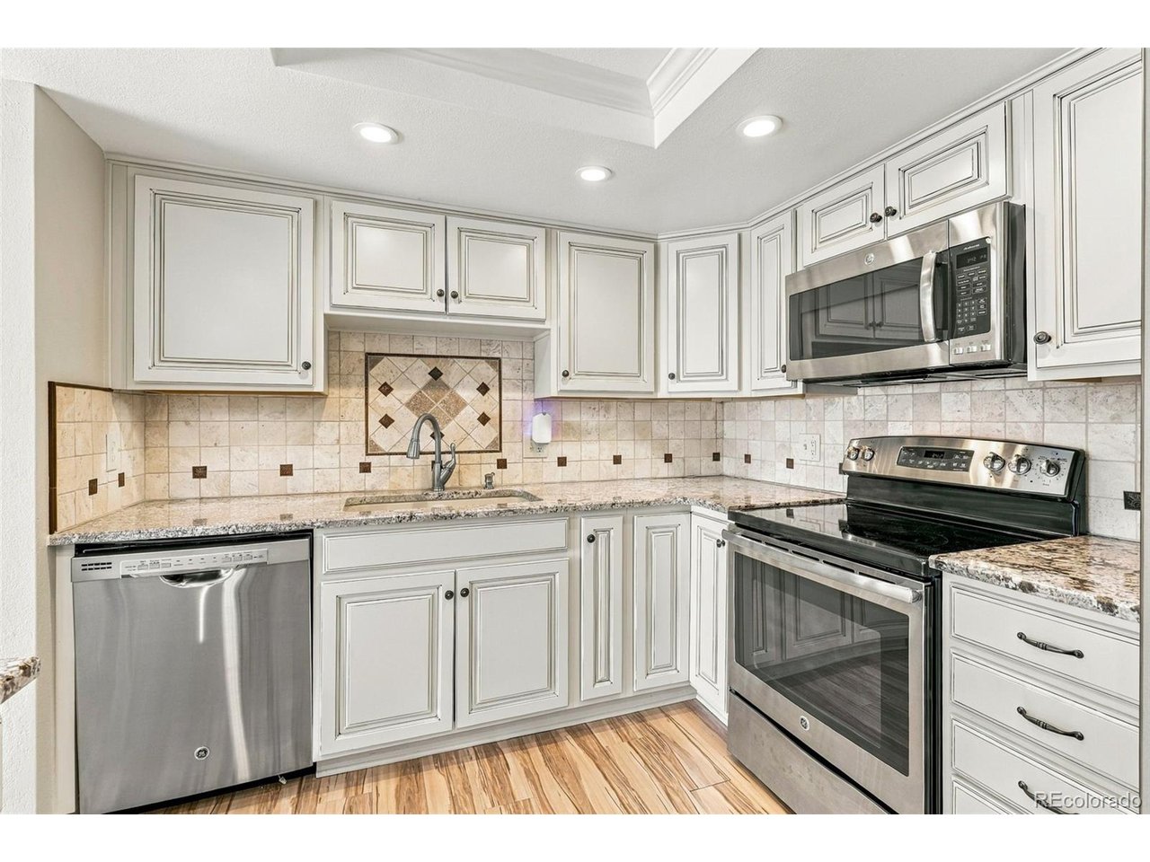 13631 E Marina Dr Unit 410 — photo