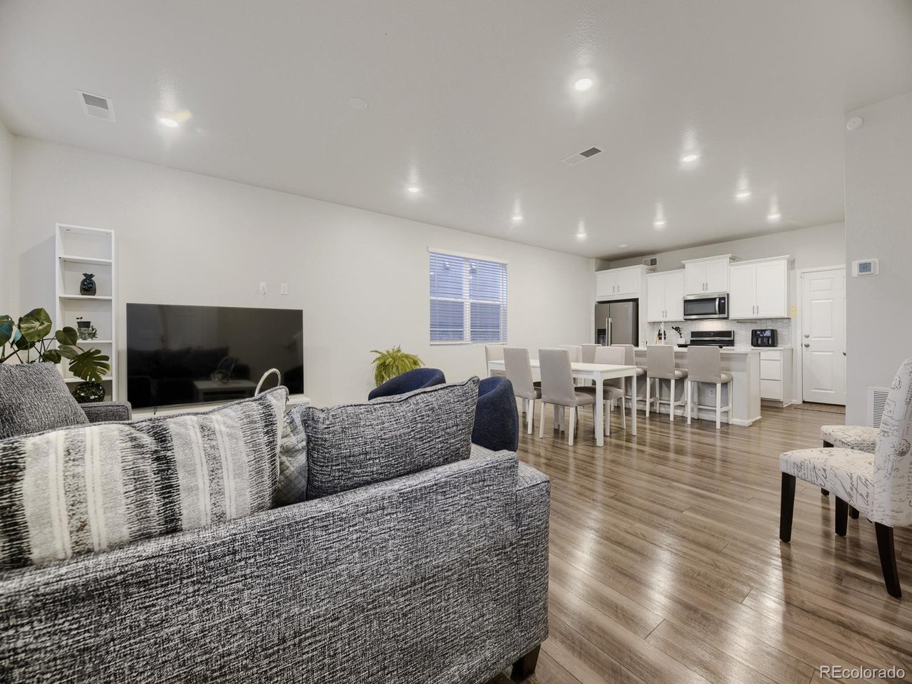 21183 E 63rd Dr, Aurora, CO 80019 — photo 2