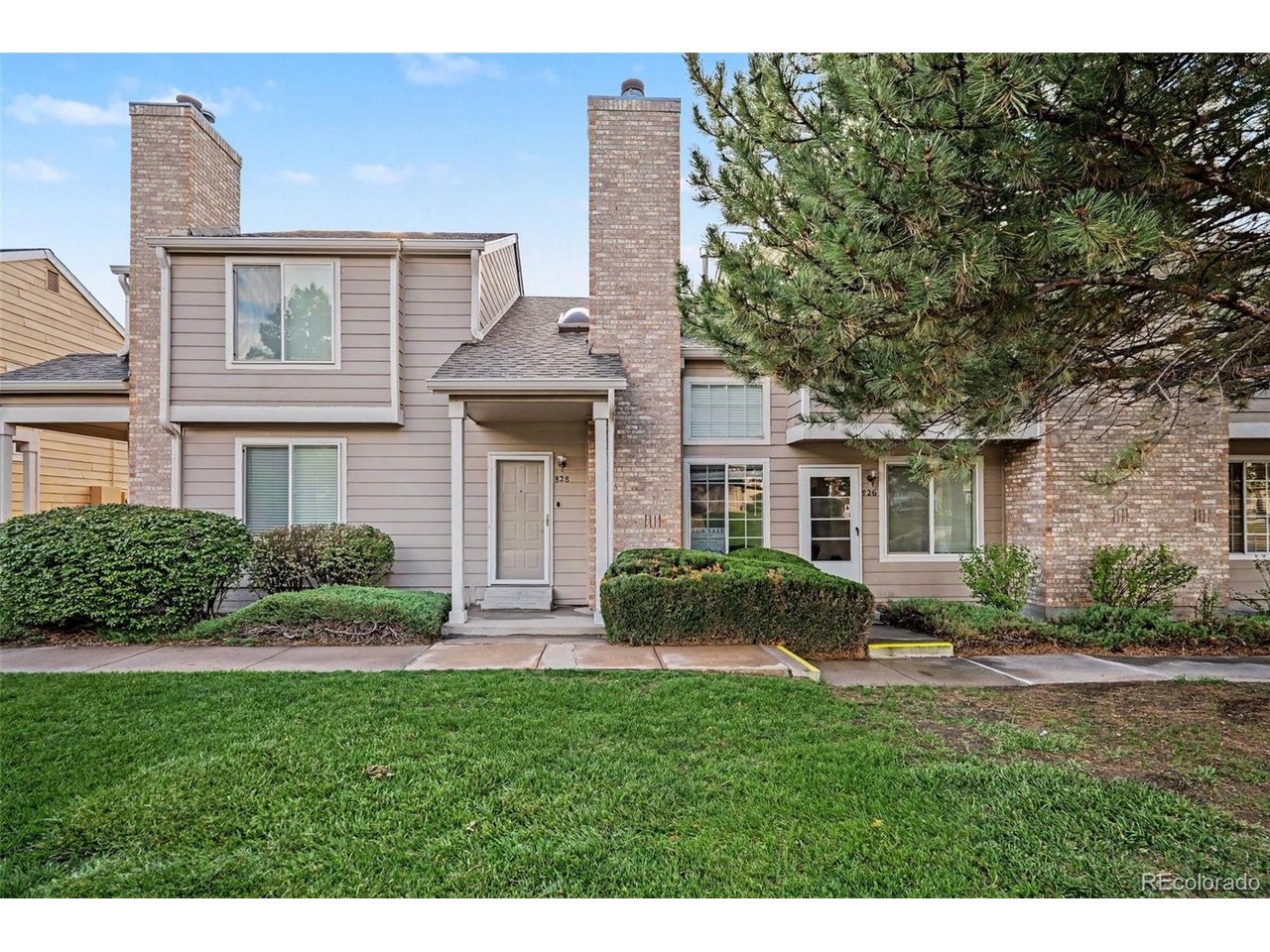 828 Summer Dr — photo