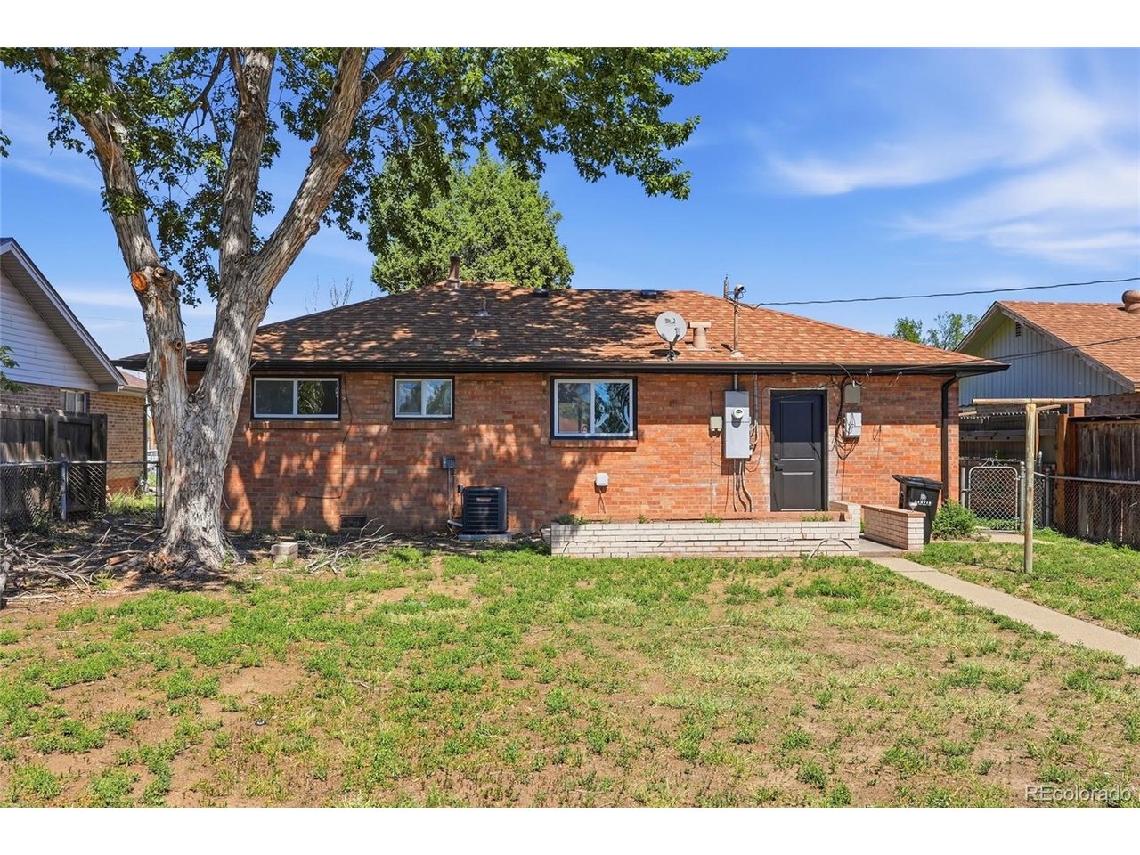 5340 E 33rd Ave, Denver, CO 80207 — photo 2
