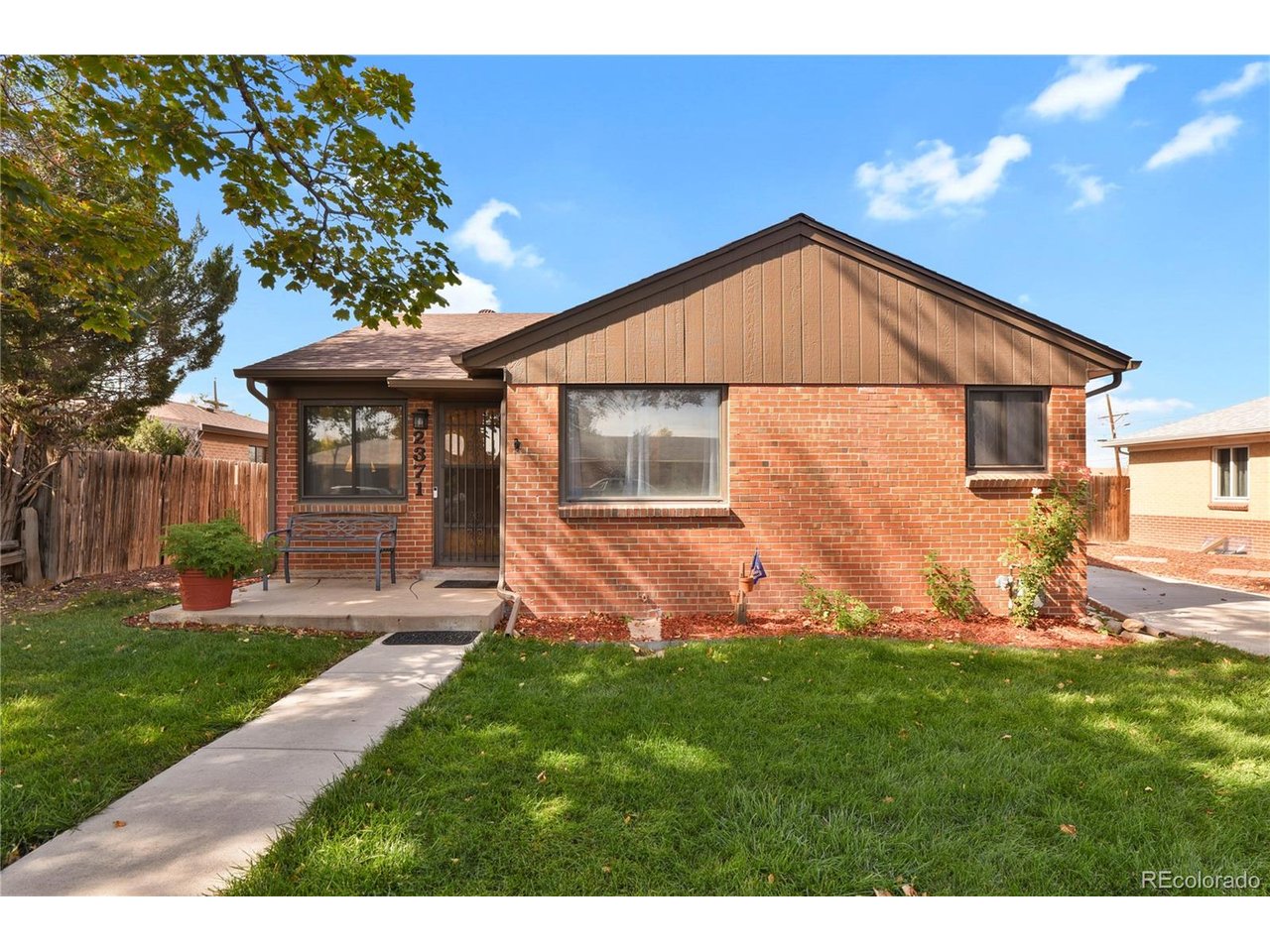 2371 Joliet St — photo