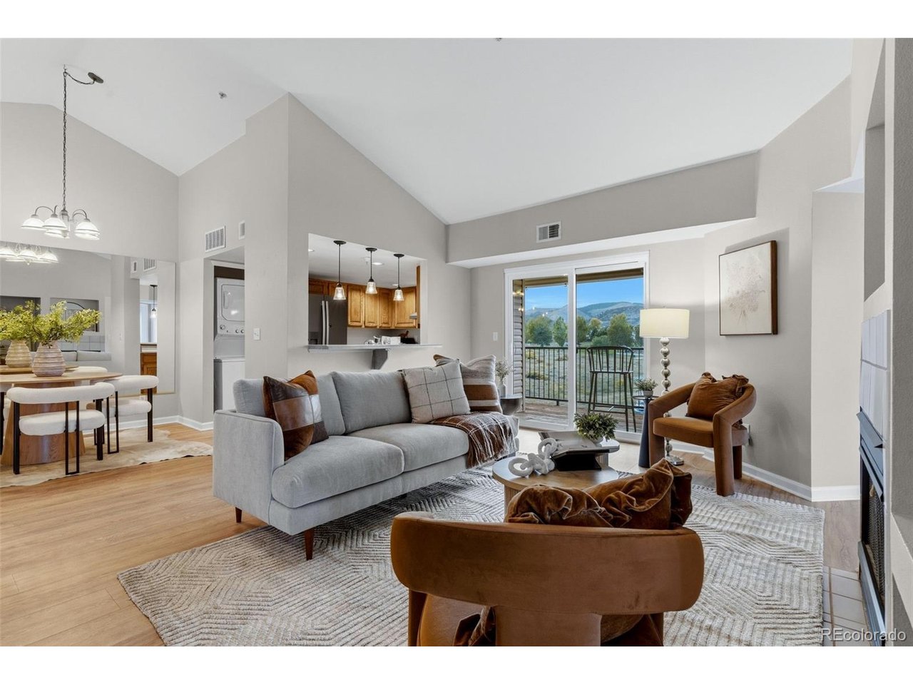 12304 W Cross Dr 7-301 — photo