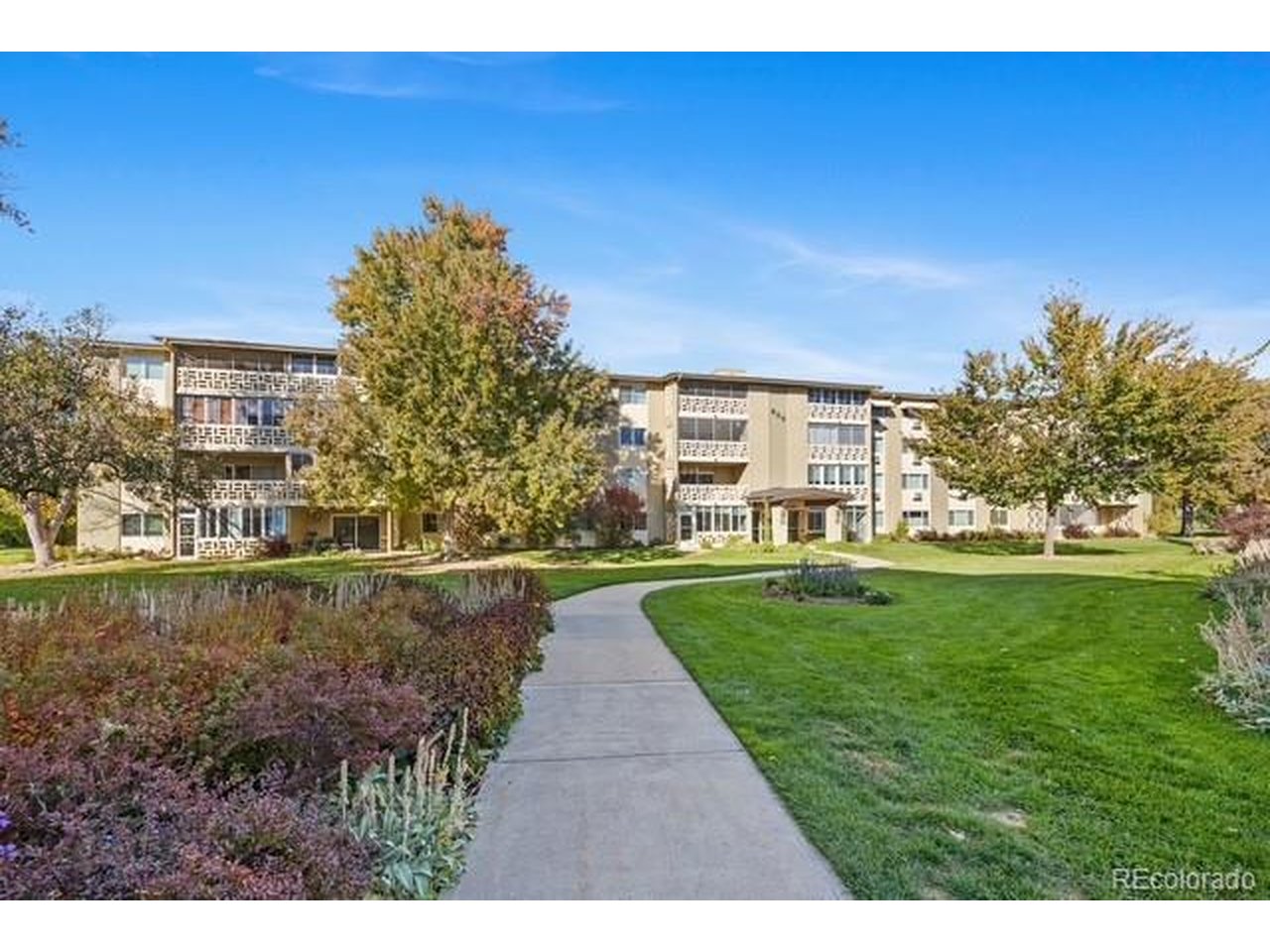650 S Alton Way 3B — photo