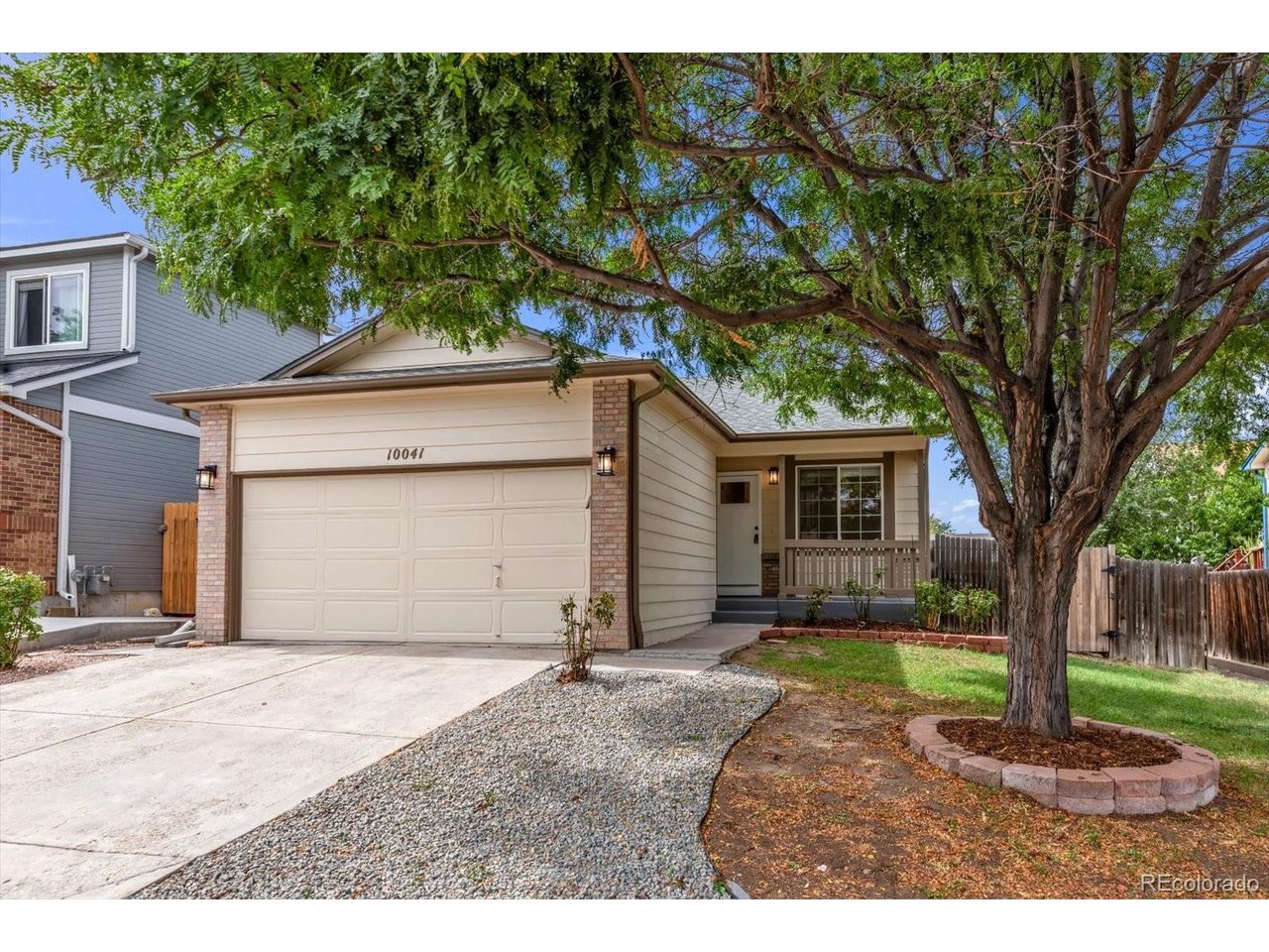 10041 Raritan Way — photo