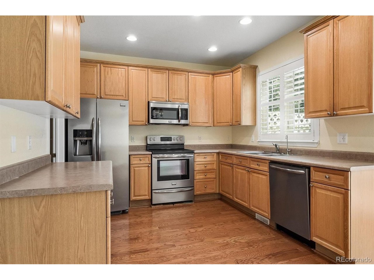 11338 W Radcliffe Dr — photo