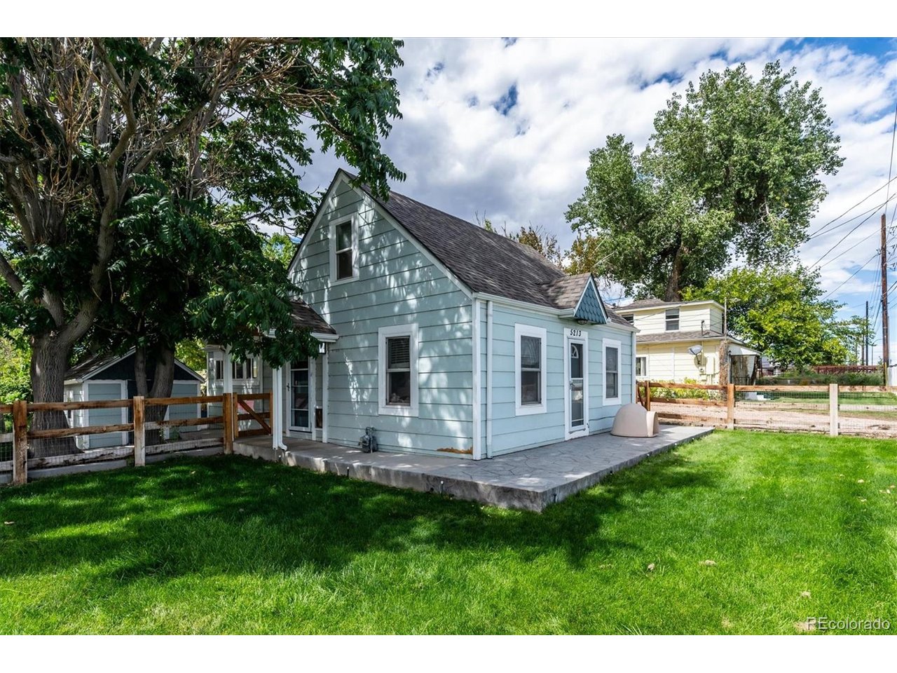 5213 Mcintyre St — photo