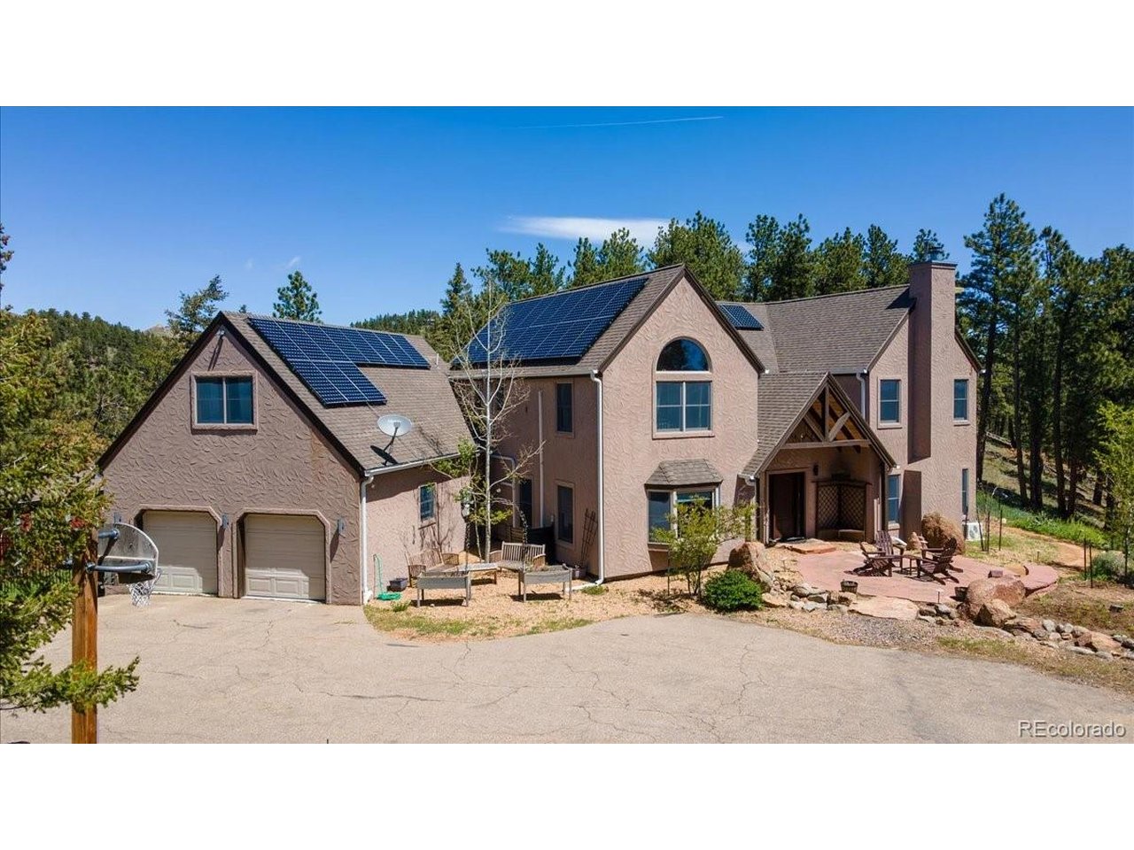 1057 Reed Ranch Rd — photo