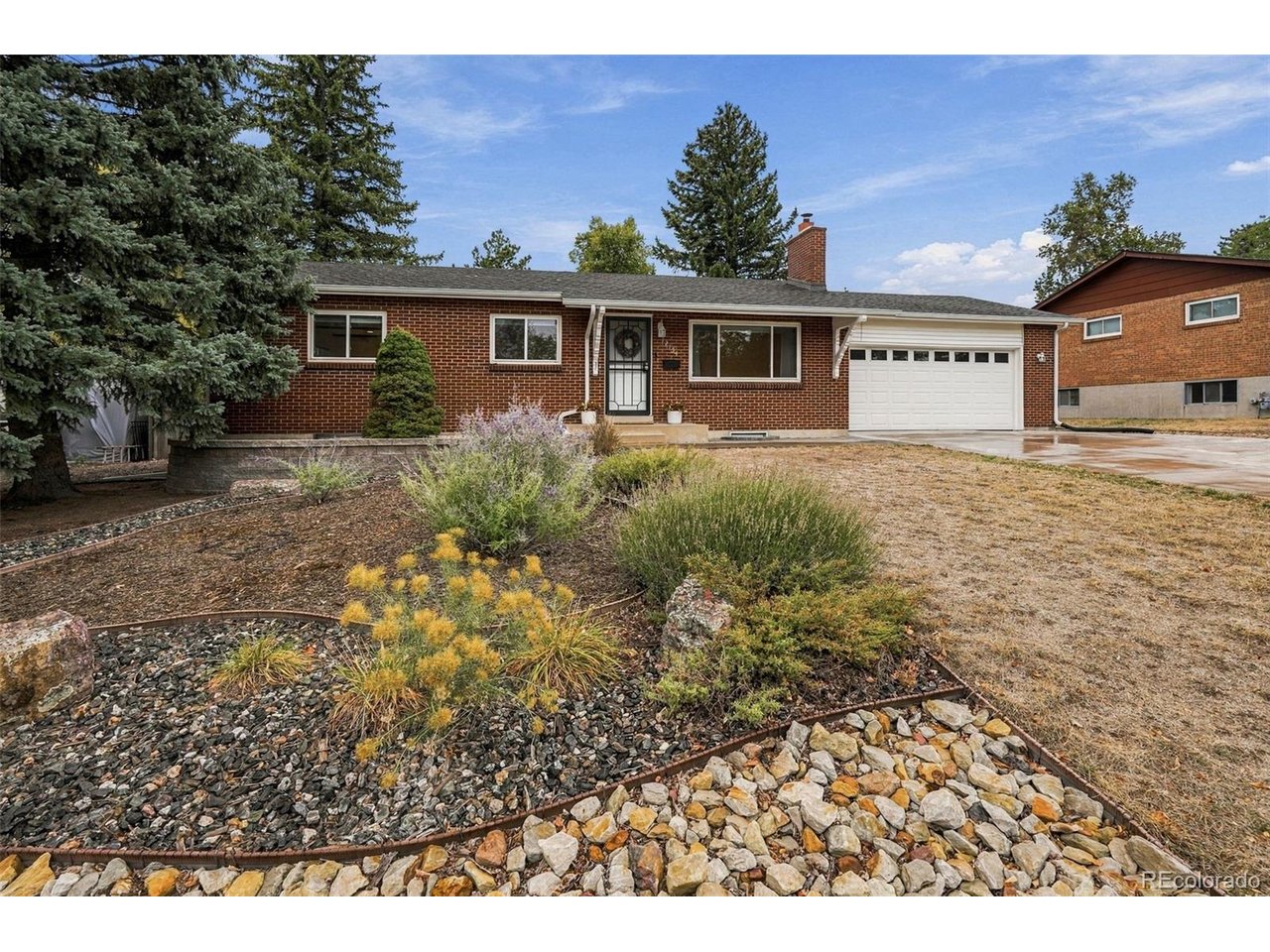 12154 W Maryland Dr — photo