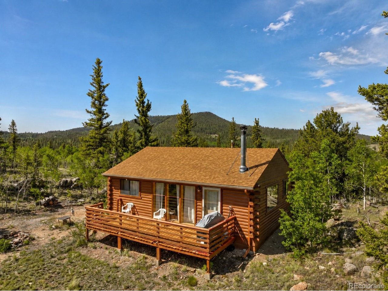 225 Deadwood Dr — photo