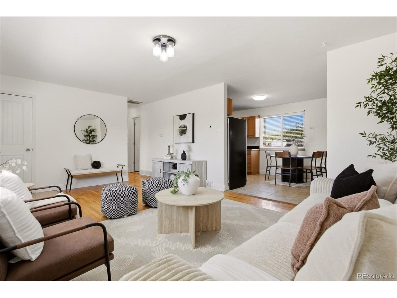 11738 Delaware Ct — photo