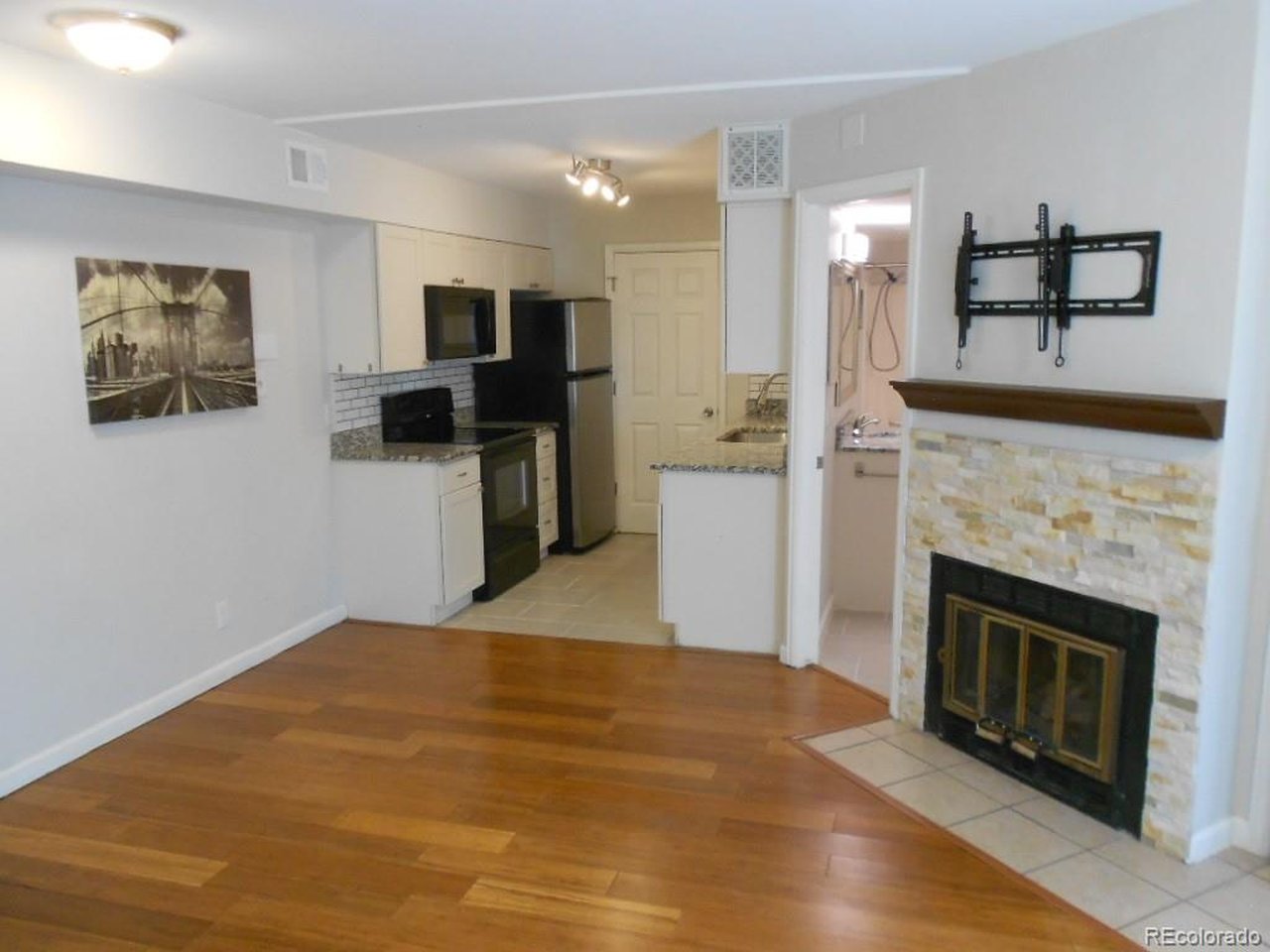 1845 Kendall St 224B — photo