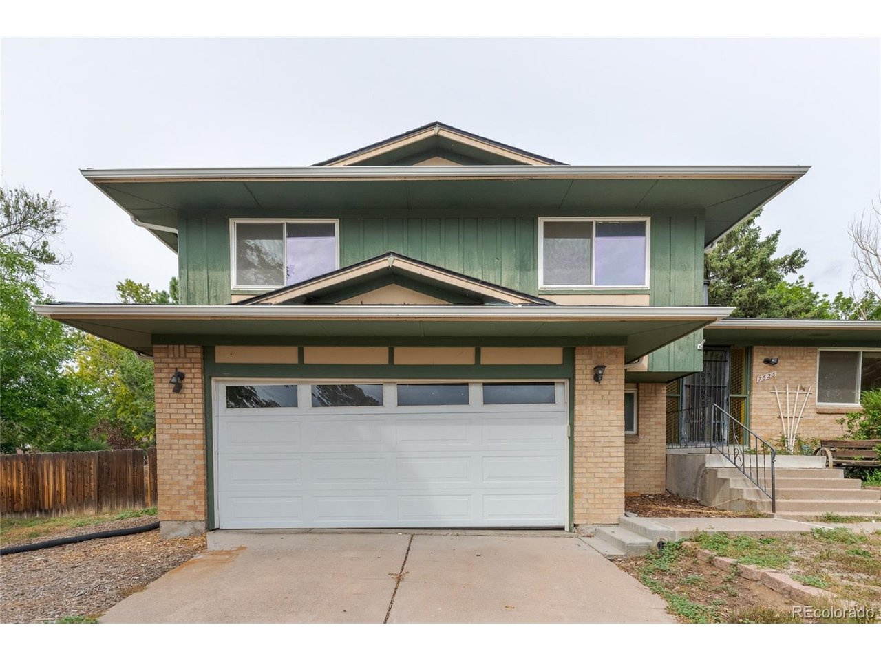 7623 E Colgate Pl, Denver, CO 80231 — photo 2